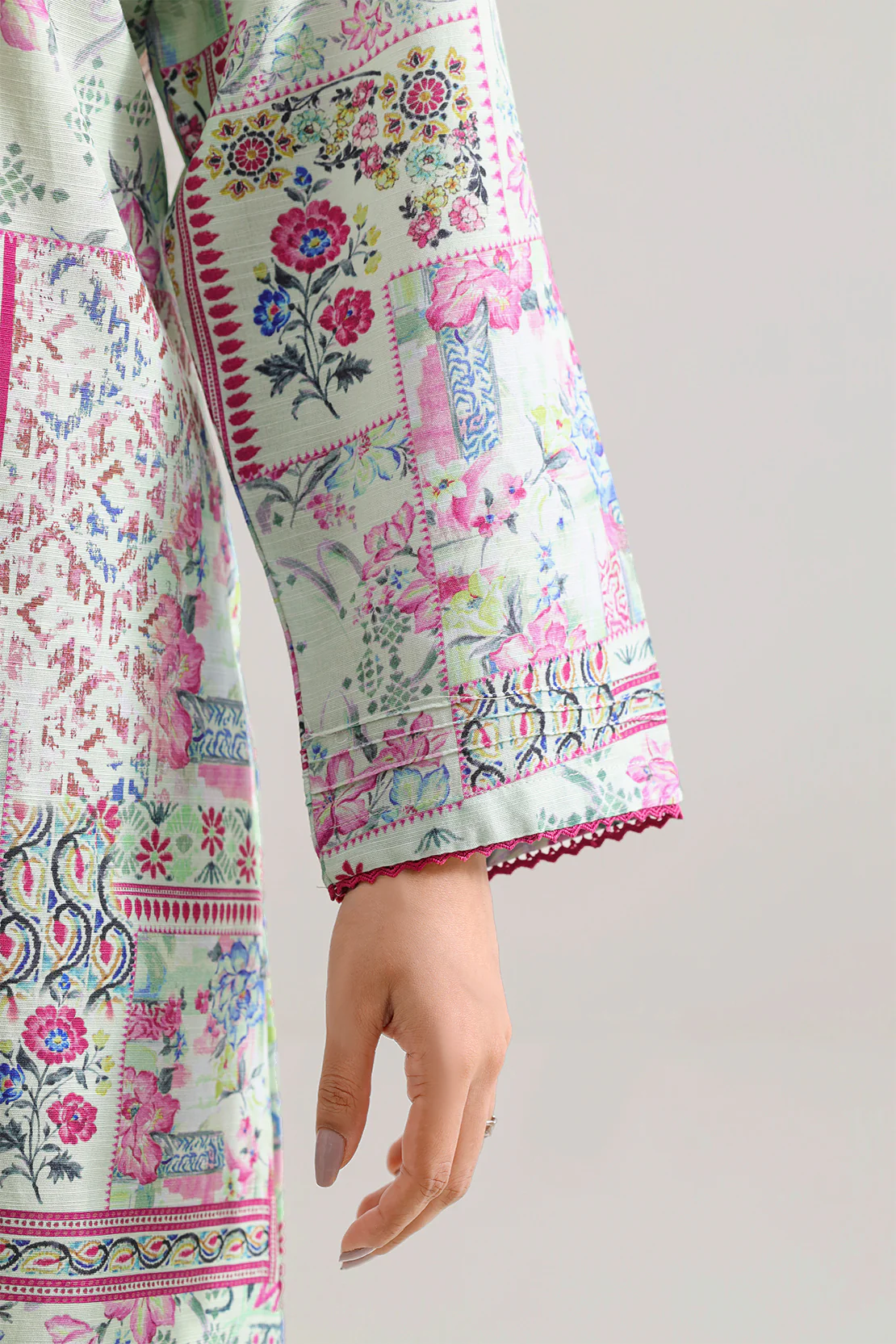 Printed Khaddar Stitched 3 Piece - Image 5