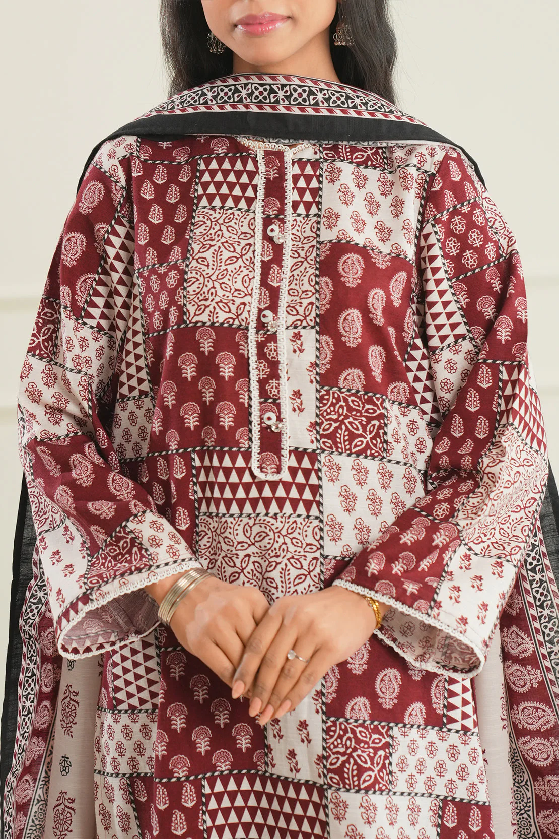 Printed Khaddar Stitched 3 Piece - Image 3