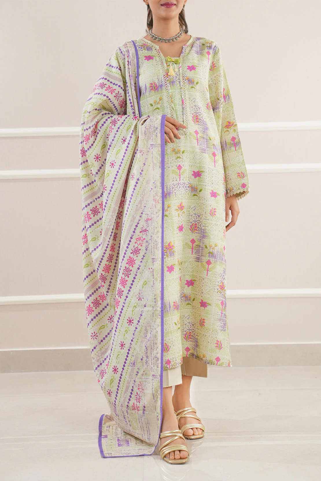 Printed Khaddar Stitched 3 Piece - Image 2