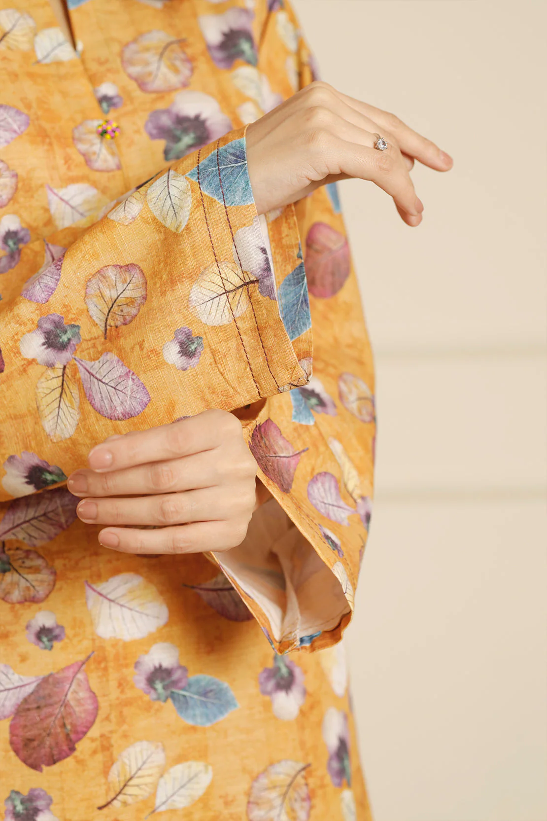 Printed Khaddar Stitched 3 Piece - Image 5