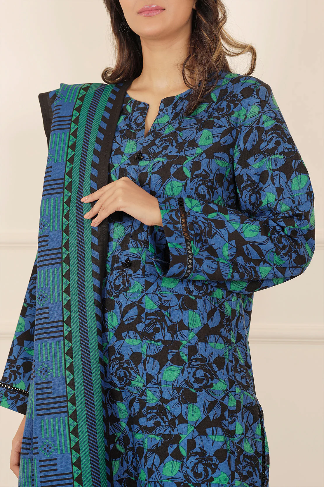 Printed Khaddar Stitched 3 Piece - Image 8