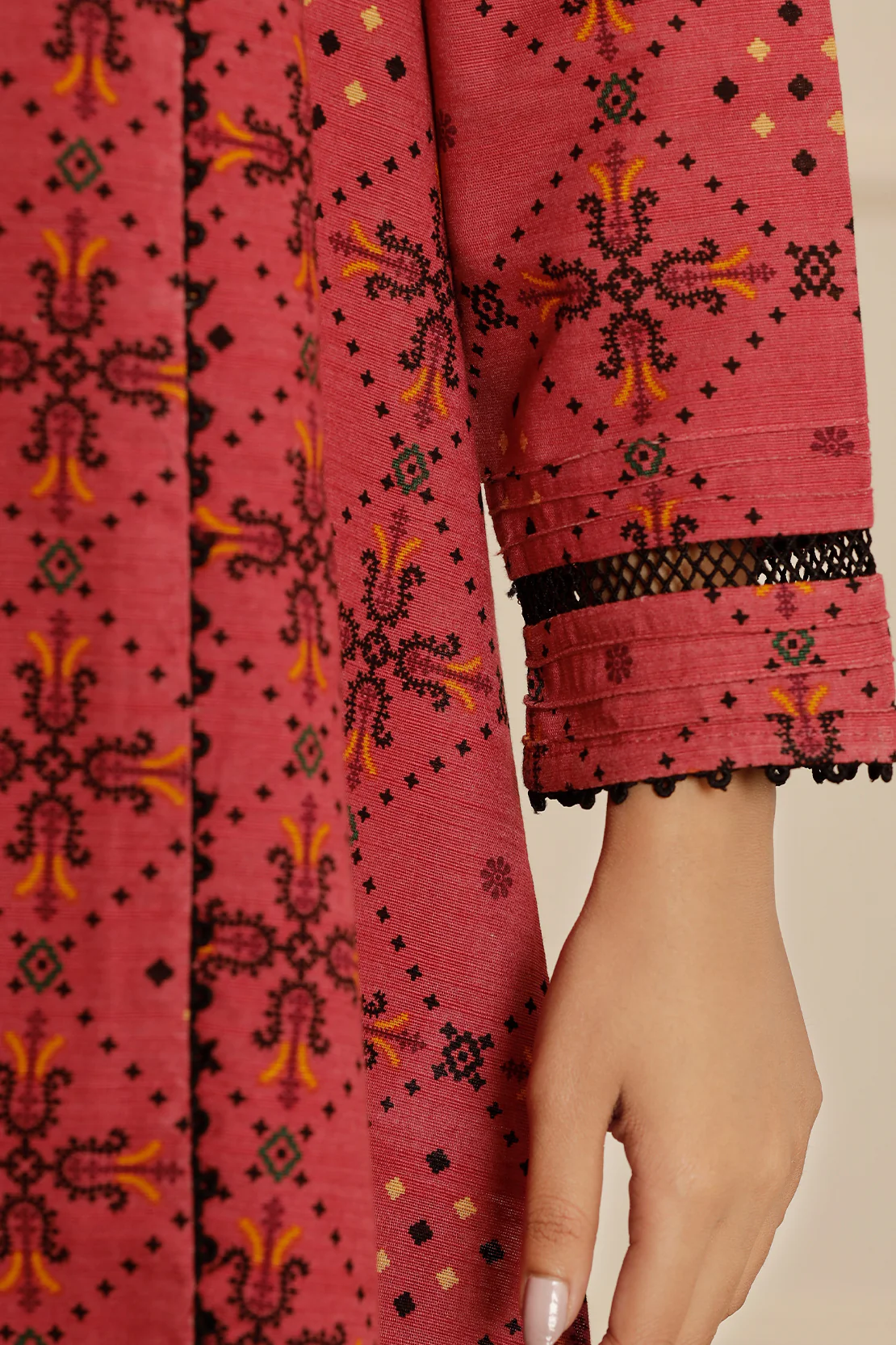 Printed Khaddar Stitched 3 Piece - Image 4