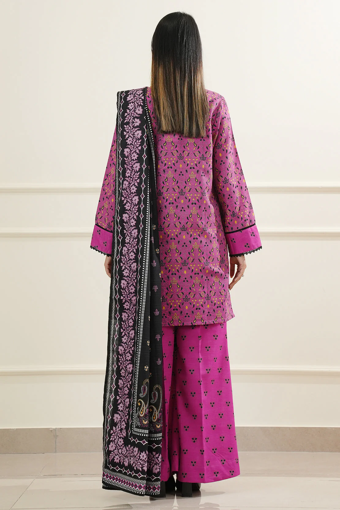 Printed Khaddar Stitched 3 Piece - Image 4