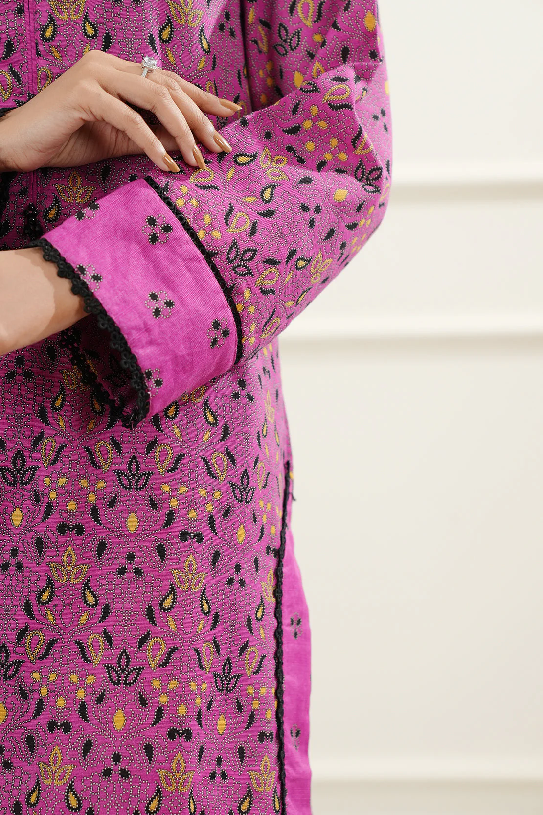 Printed Khaddar Stitched 3 Piece - Image 8