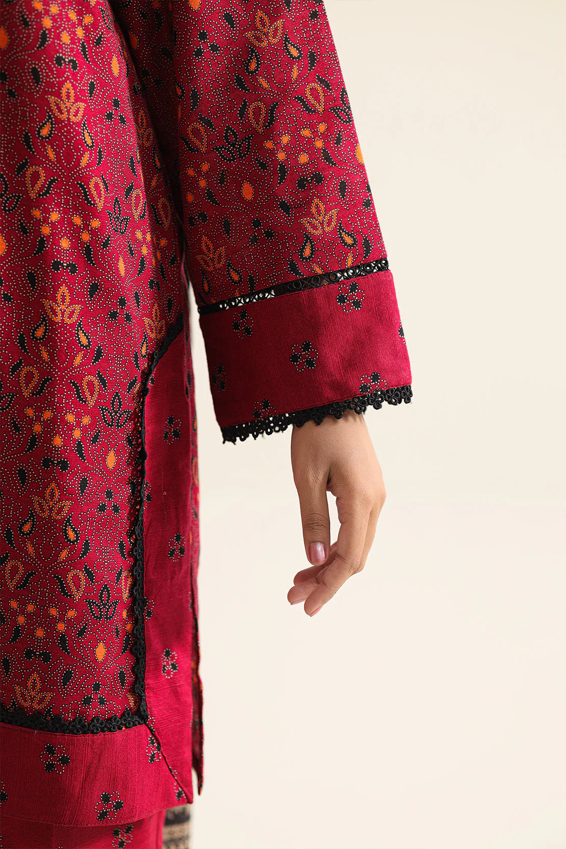 Printed Khaddar Stitched 3 Piece - Image 4