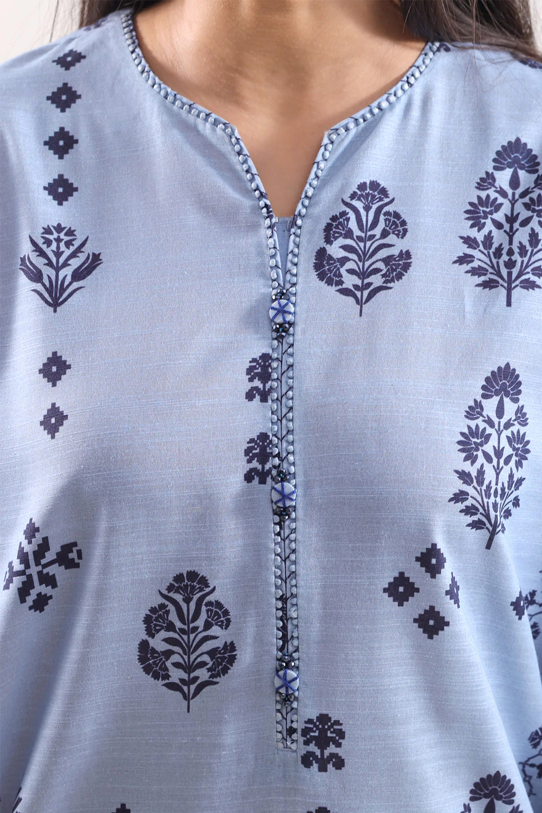 Printed Khaddar Stitched 3 Piece - Image 3
