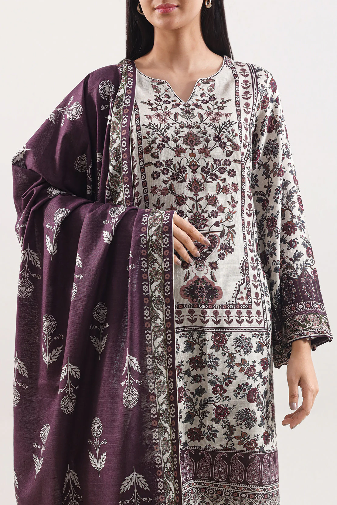 Printed Khaddar Stitched 3 Piece - Image 3