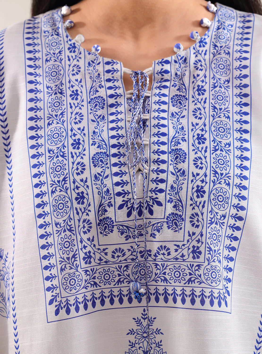 Printed Khaddar Stitched 3 Piece - Image 3