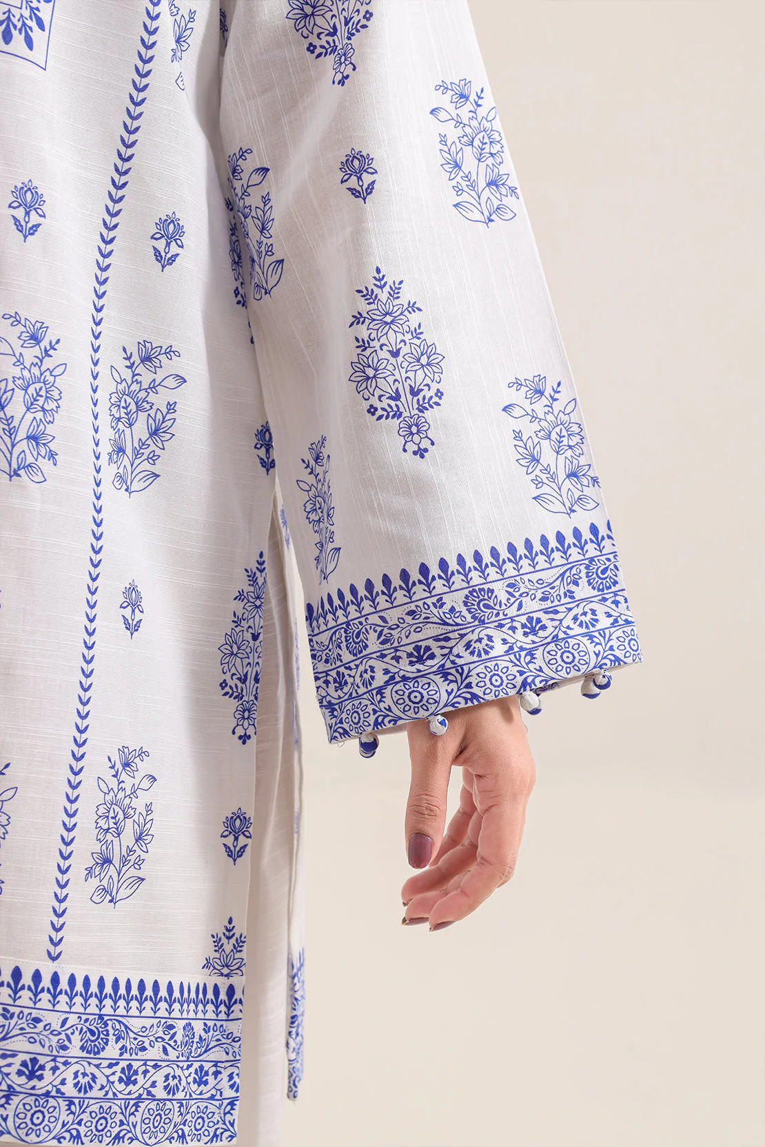 Printed Khaddar Stitched 3 Piece - Image 4