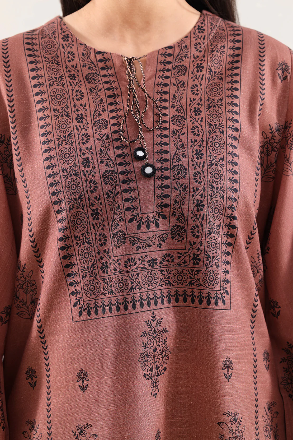 Printed Khaddar Stitched 3 Piece - Image 3