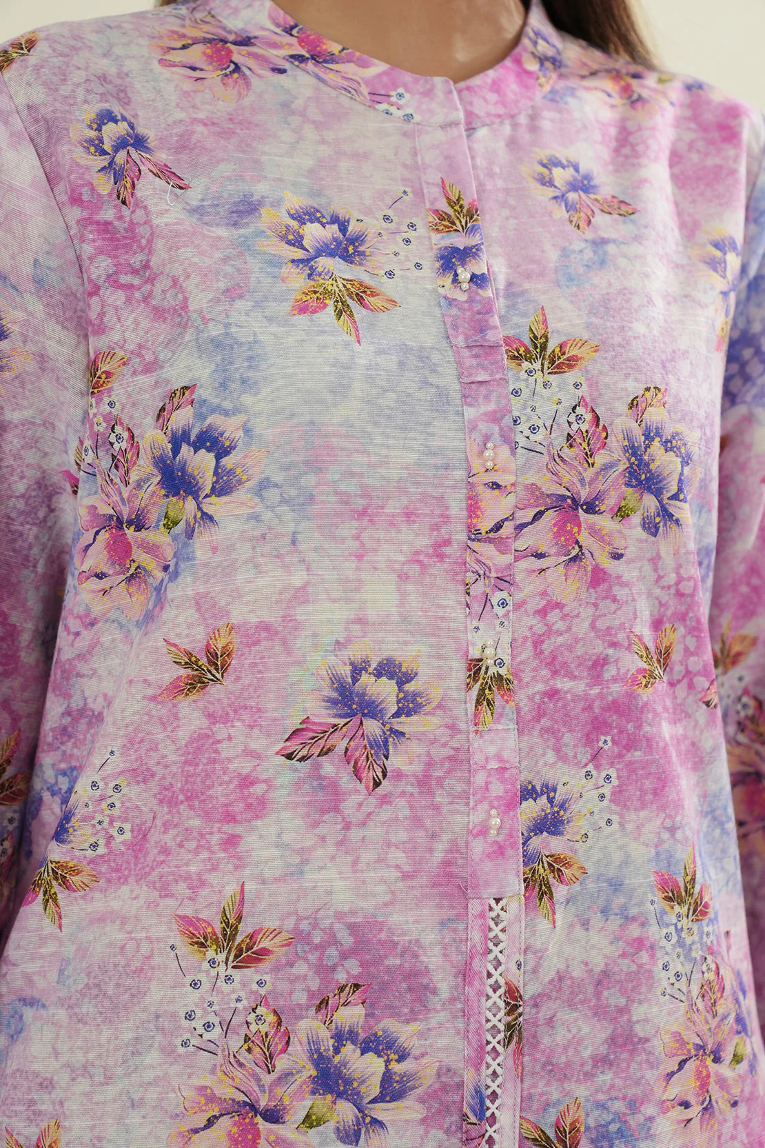 Printed Khaddar Stitched Shirt - Image 4