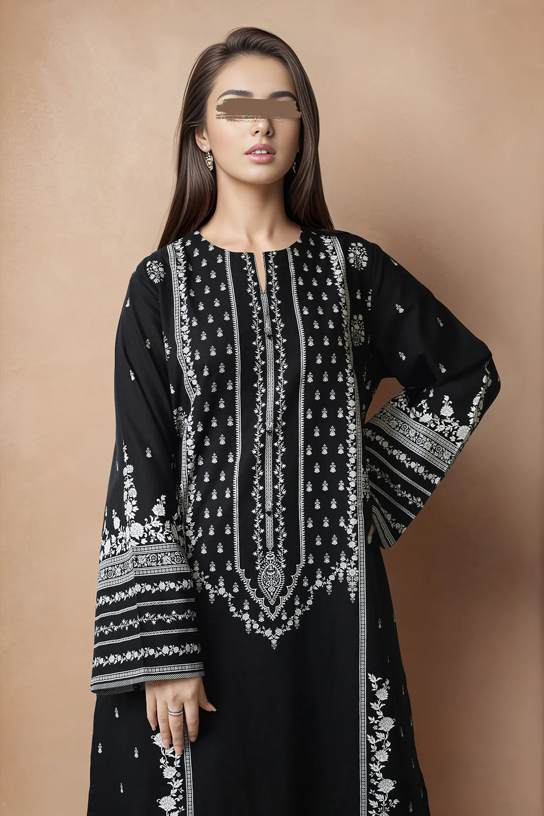 Printed Khaddar Stitched Shirt - Image 3