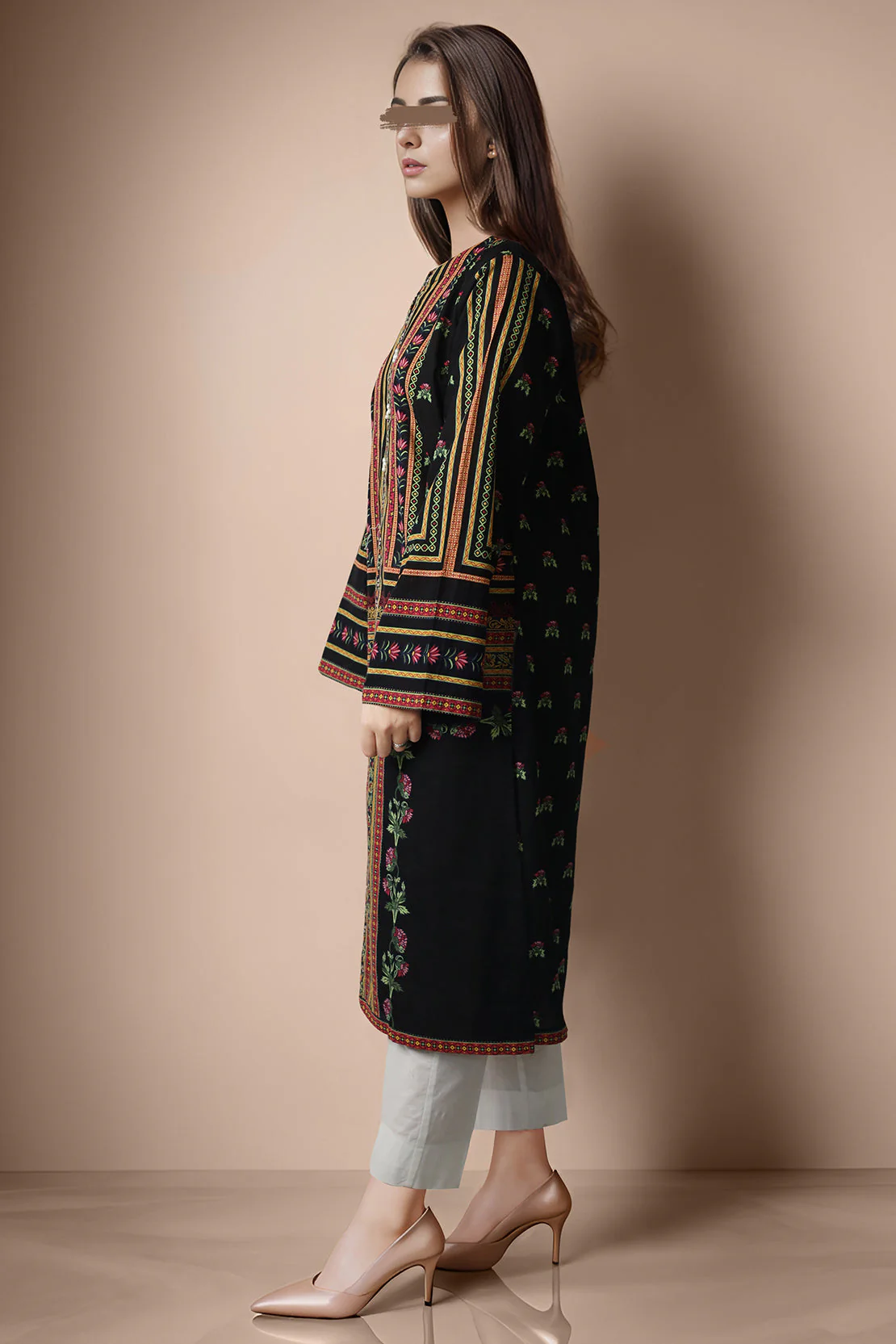Printed Khaddar Stitched Shirt - Image 2