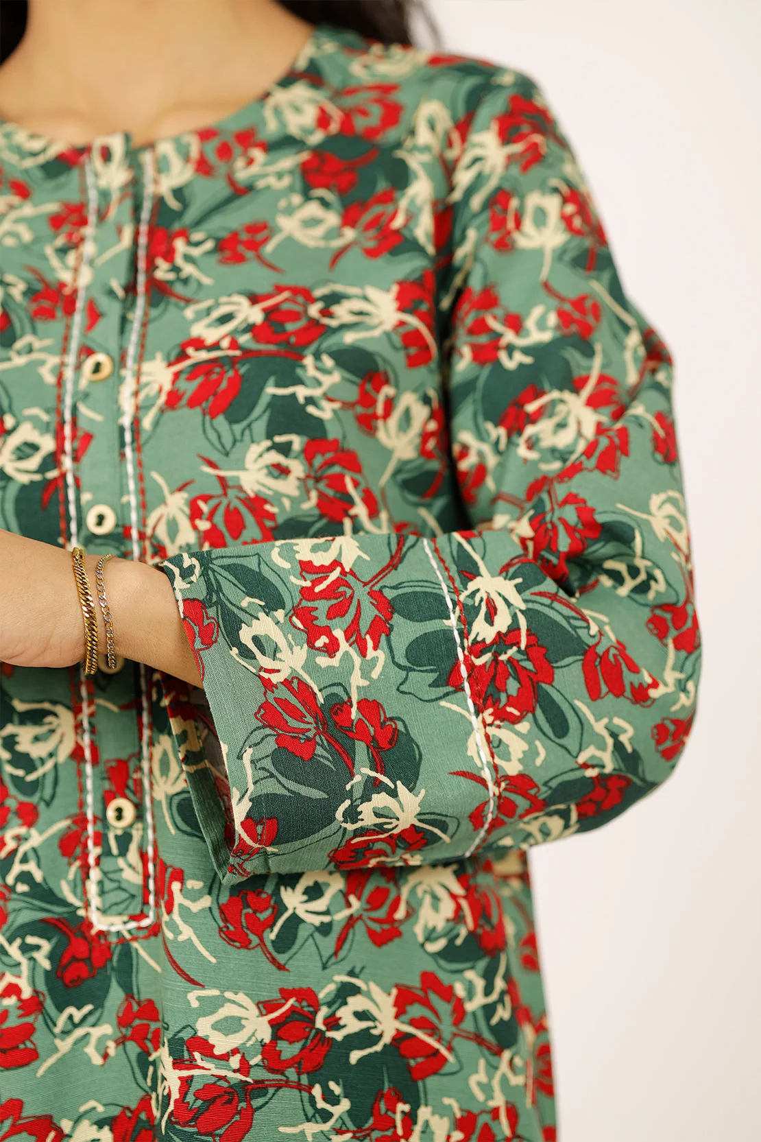 Printed Khaddar Stitched Shirt - Image 4