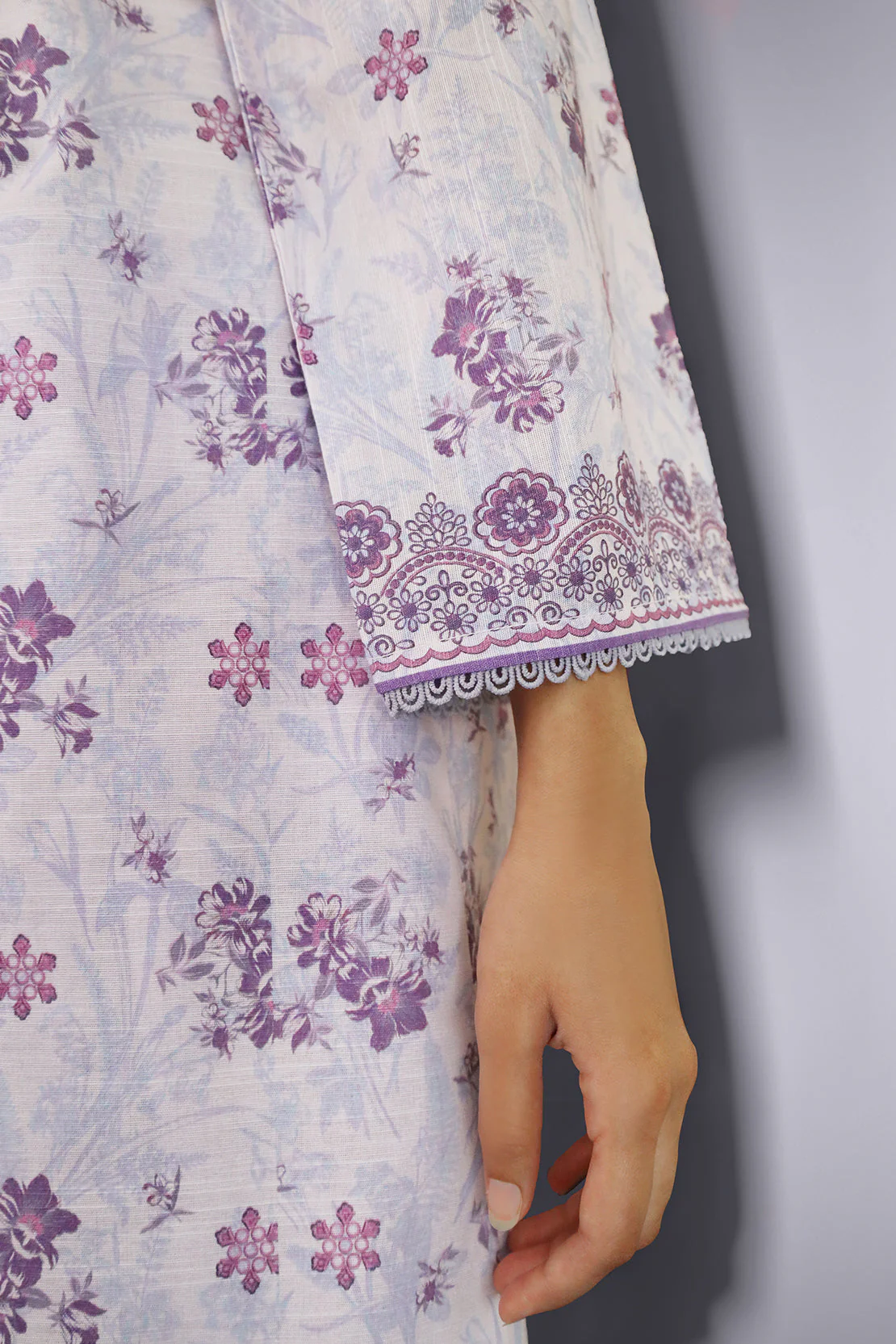 Printed Khaddar Stitched Shirt - Image 3