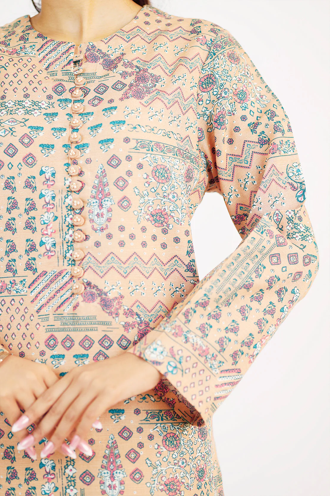 Printed Khaddar Stitched Shirt - Image 7