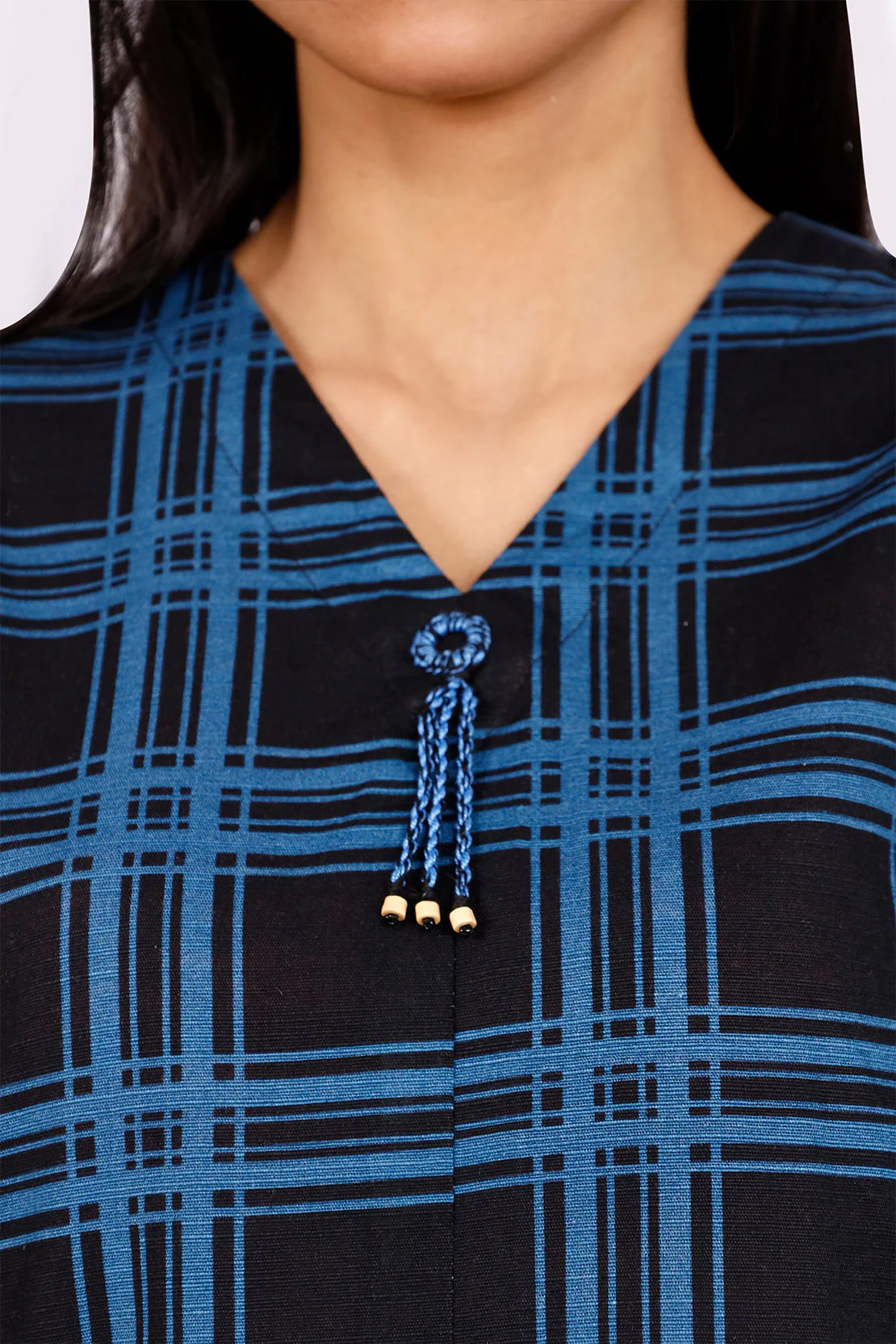 Printed Khaddar Stitched Shirt - Image 4