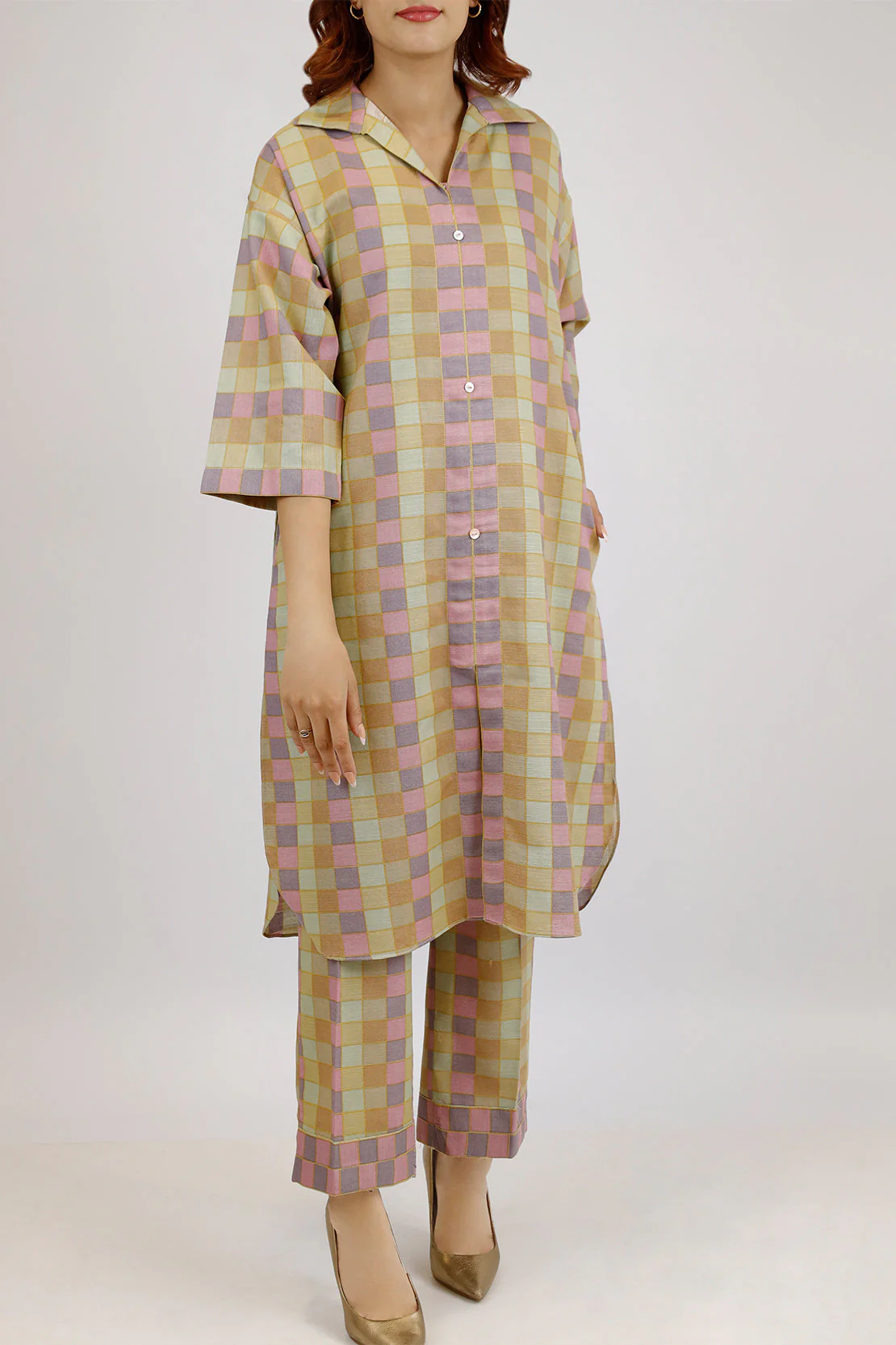 Printed Khaddar Stitched Shirt - Image 2