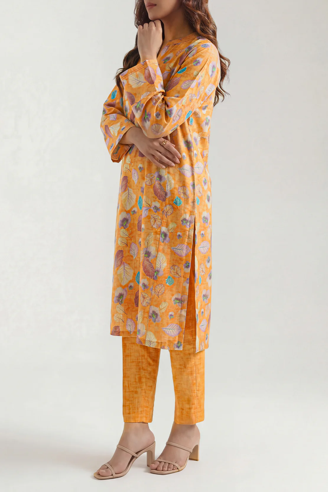 Printed Khaddar Stitched Shirt - Image 3