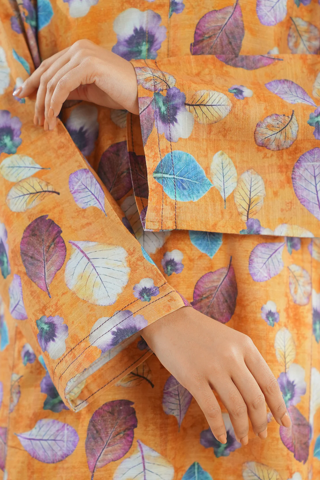 Printed Khaddar Stitched Shirt - Image 5