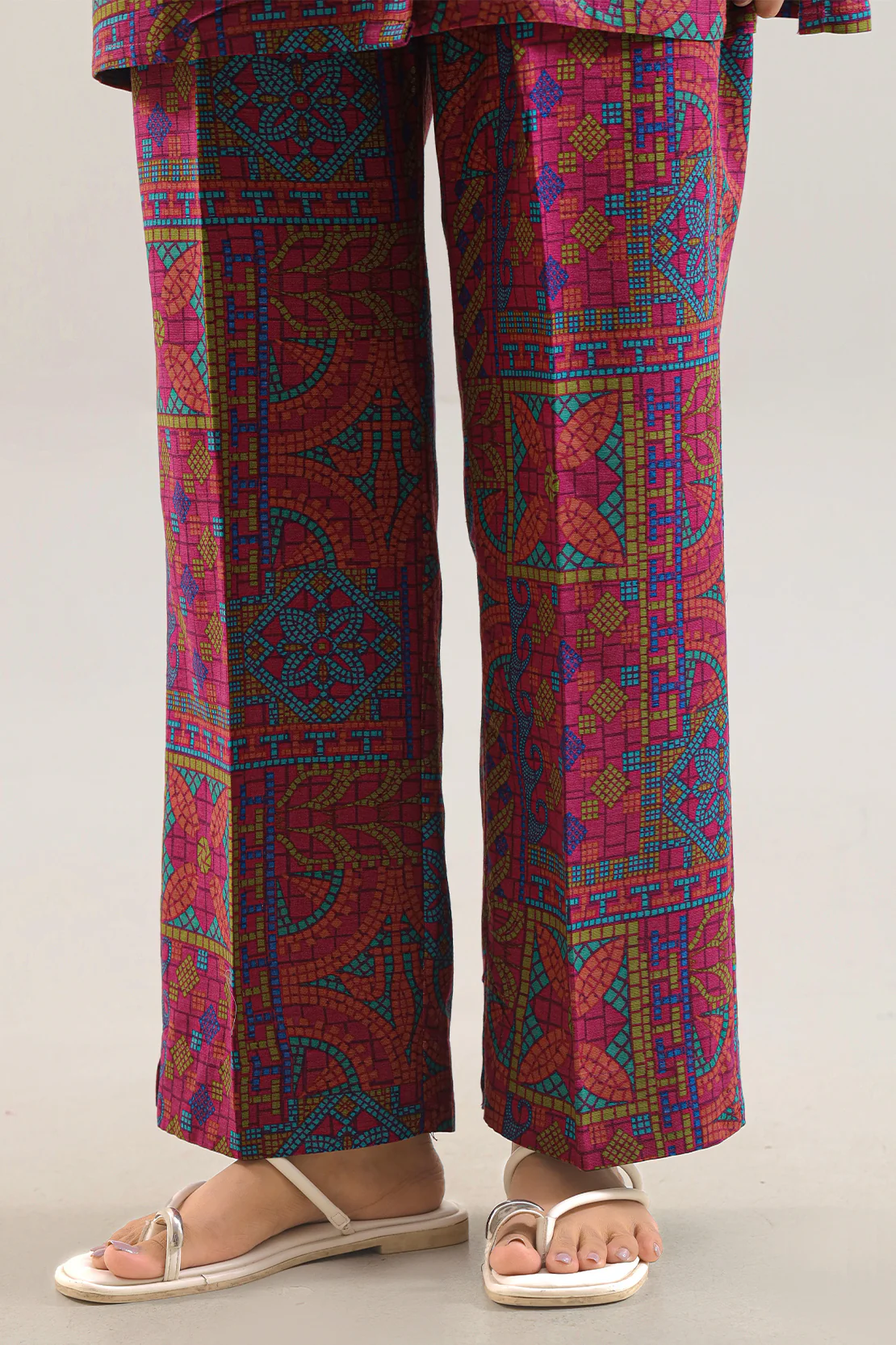 Printed Khaddar Stitched Shirt - Image 6