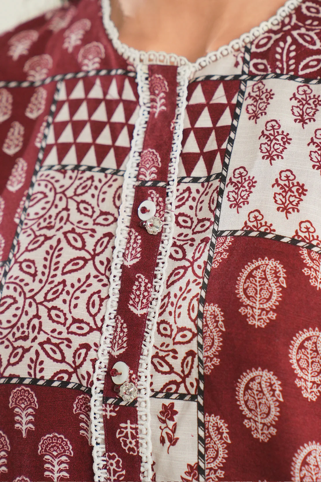 Printed Khaddar Stitched Shirt - Image 4