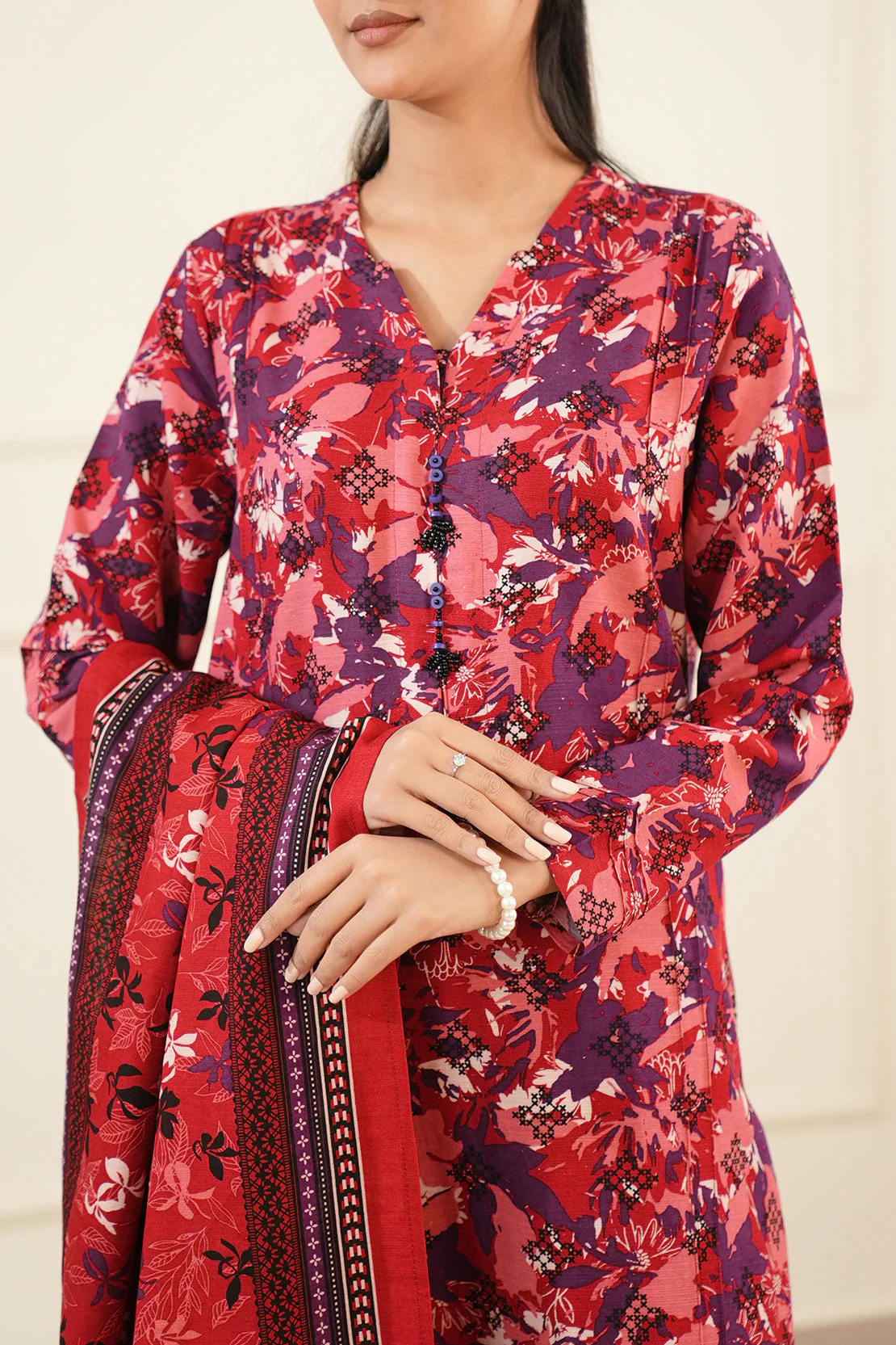 Printed Khaddar Stitched Shirt - Image 4
