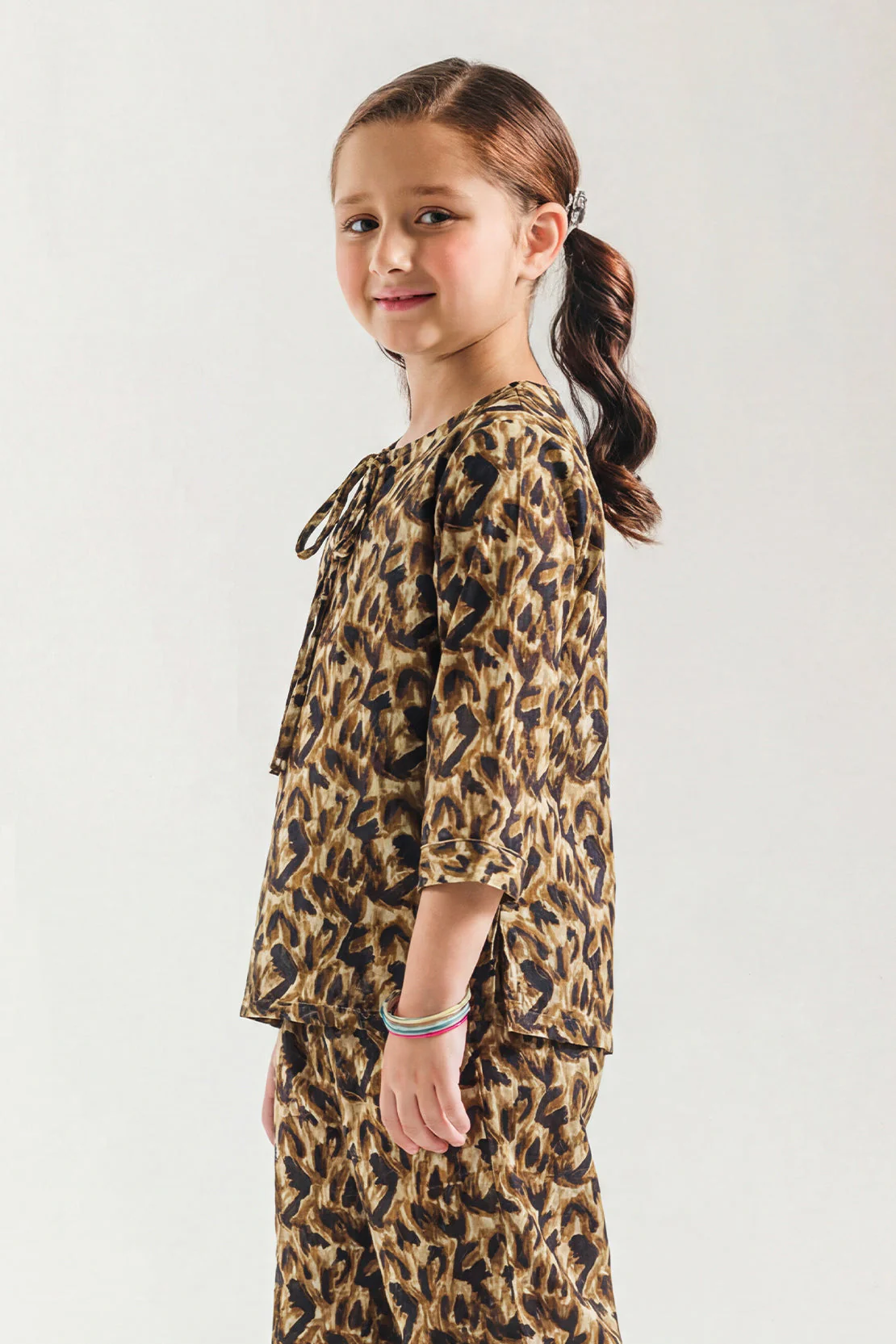 Printed Khaddar Stitched Shirt For Kids - Image 2