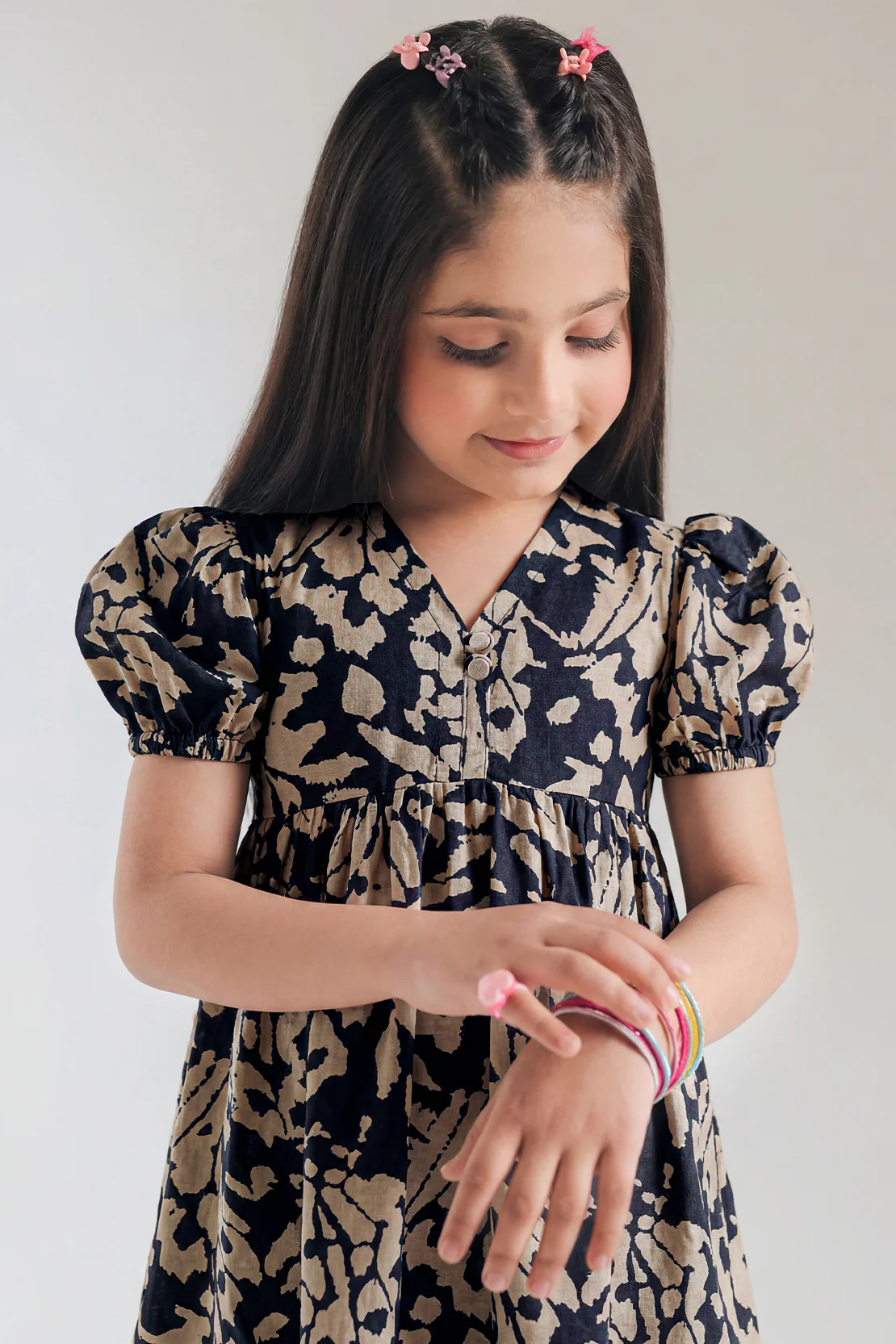 Printed Khaddar Stitched Shirt For Kids - Image 2