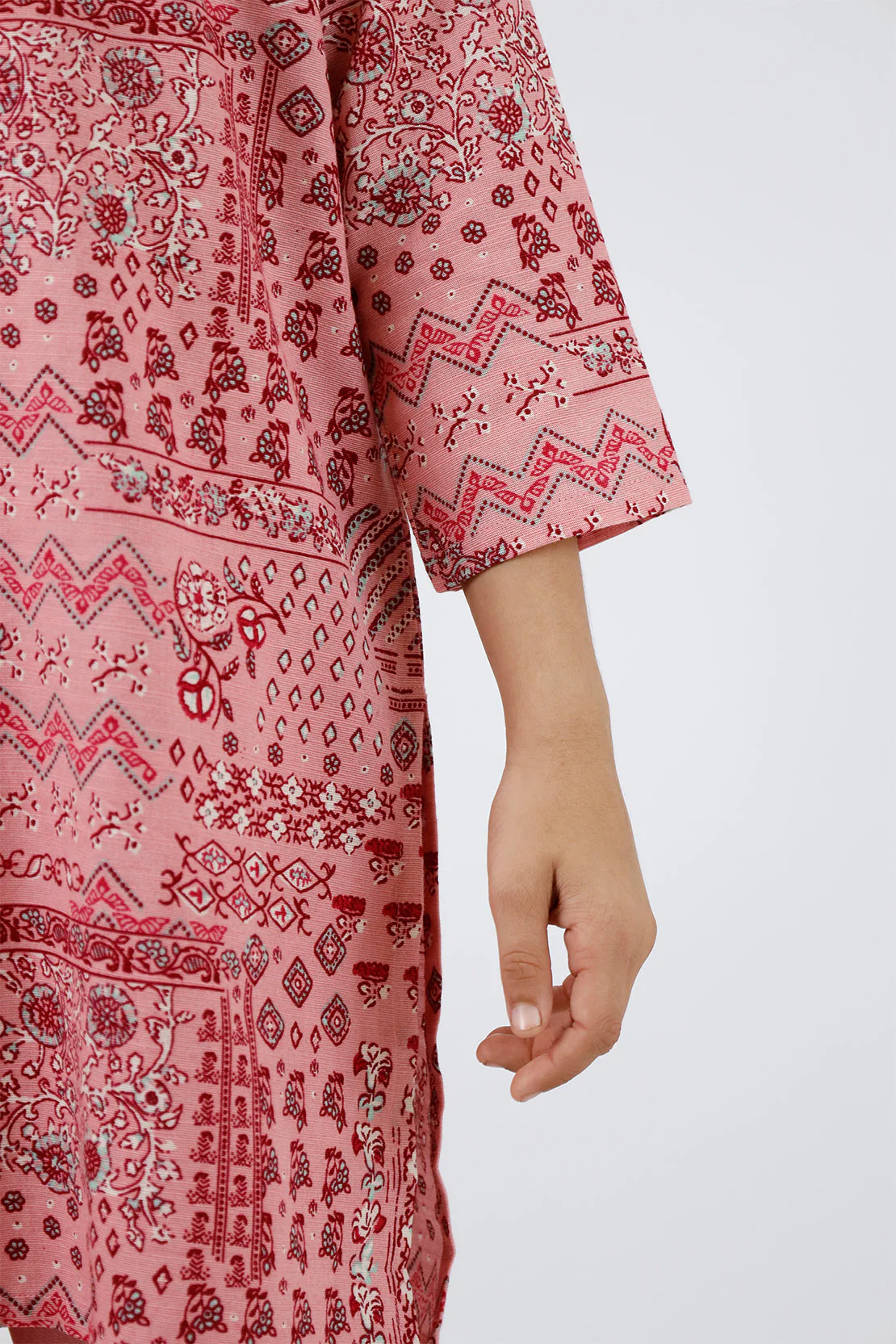 Printed Khaddar Stitched Shirt/trouser For Kids - Image 5