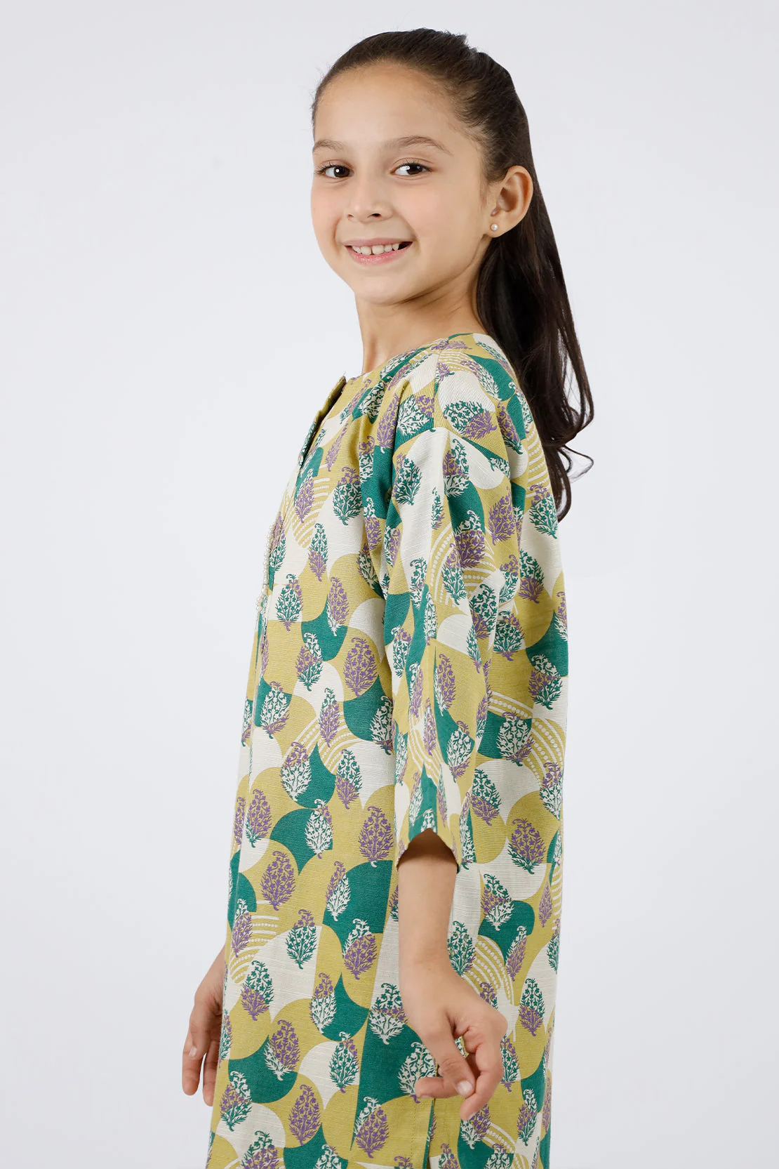 Printed Khaddar Stitched Shirt/trouser For Kids - Image 3