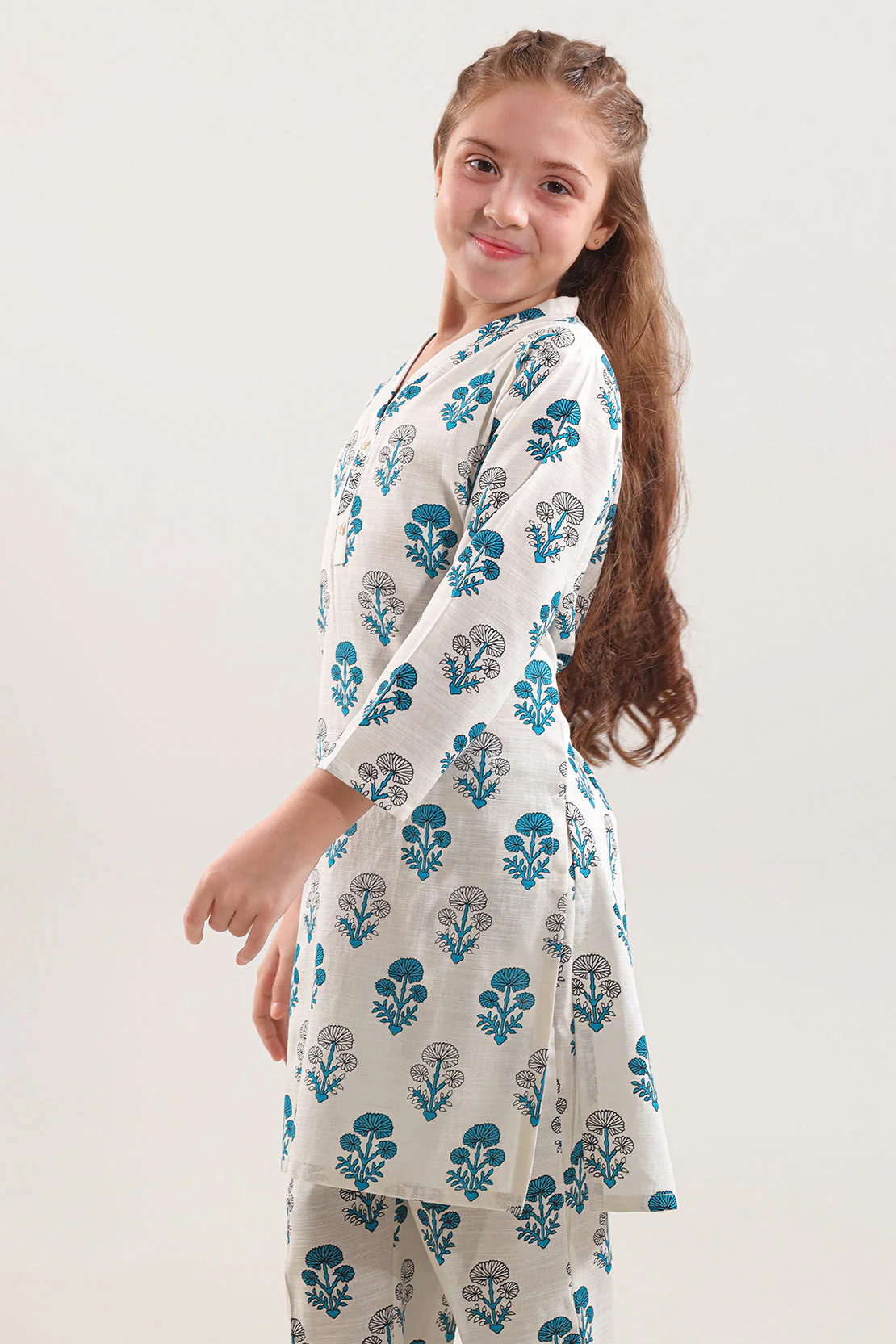 Printed Khaddar Stitched Shirt/Trouser For Kids - Image 2