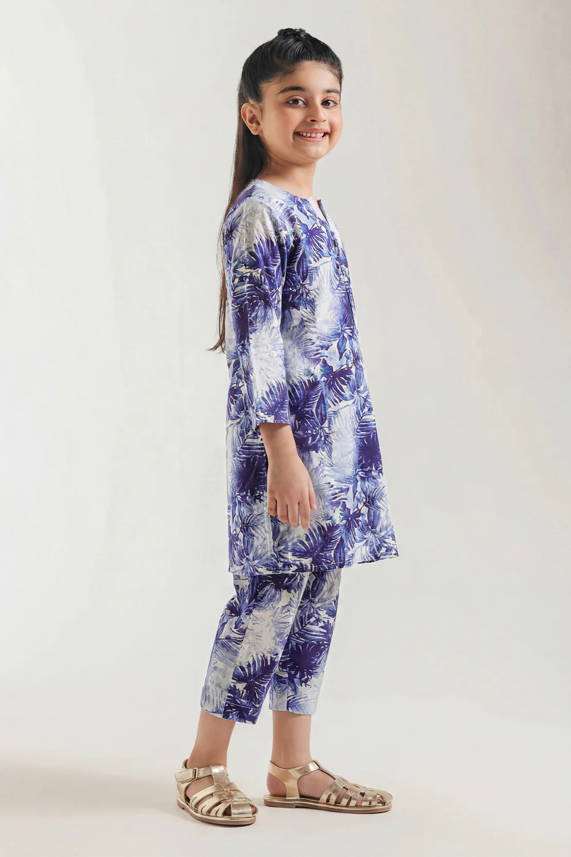 Printed Khaddar Stitched Shirt/trouser For Kids