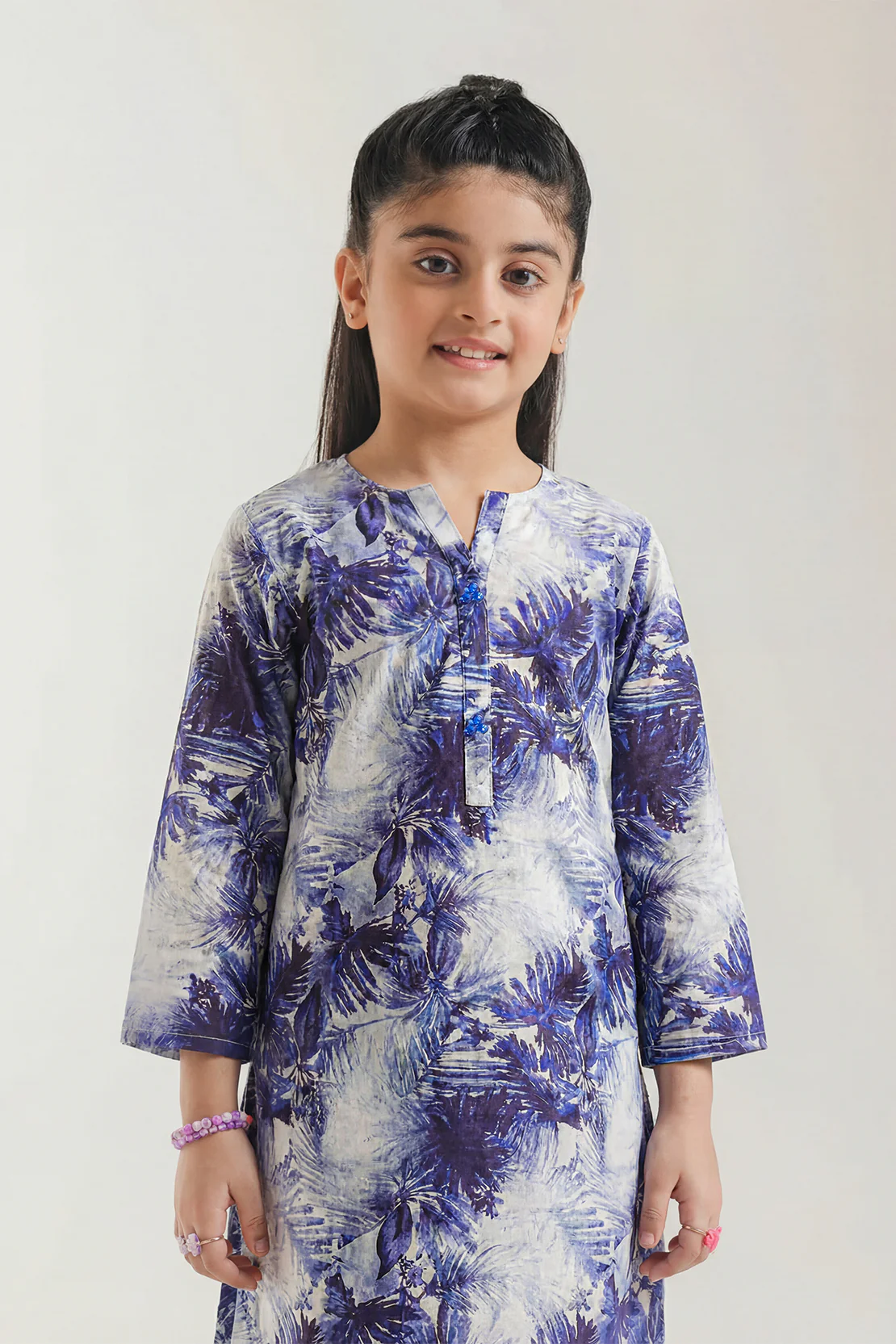 Printed Khaddar Stitched Shirt/trouser For Kids - Image 3
