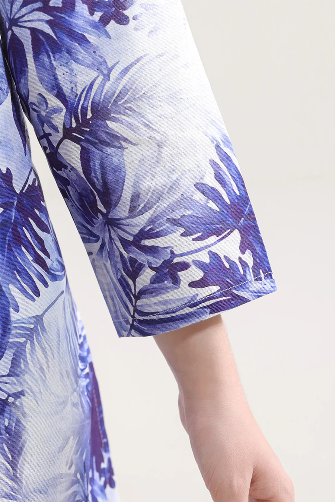 Printed Khaddar Stitched Shirt/trouser For Kids - Image 5