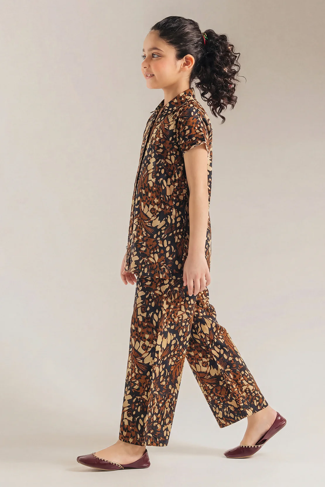 Printed Khaddar Stitched Shirt/Trouser For Kids - Image 2