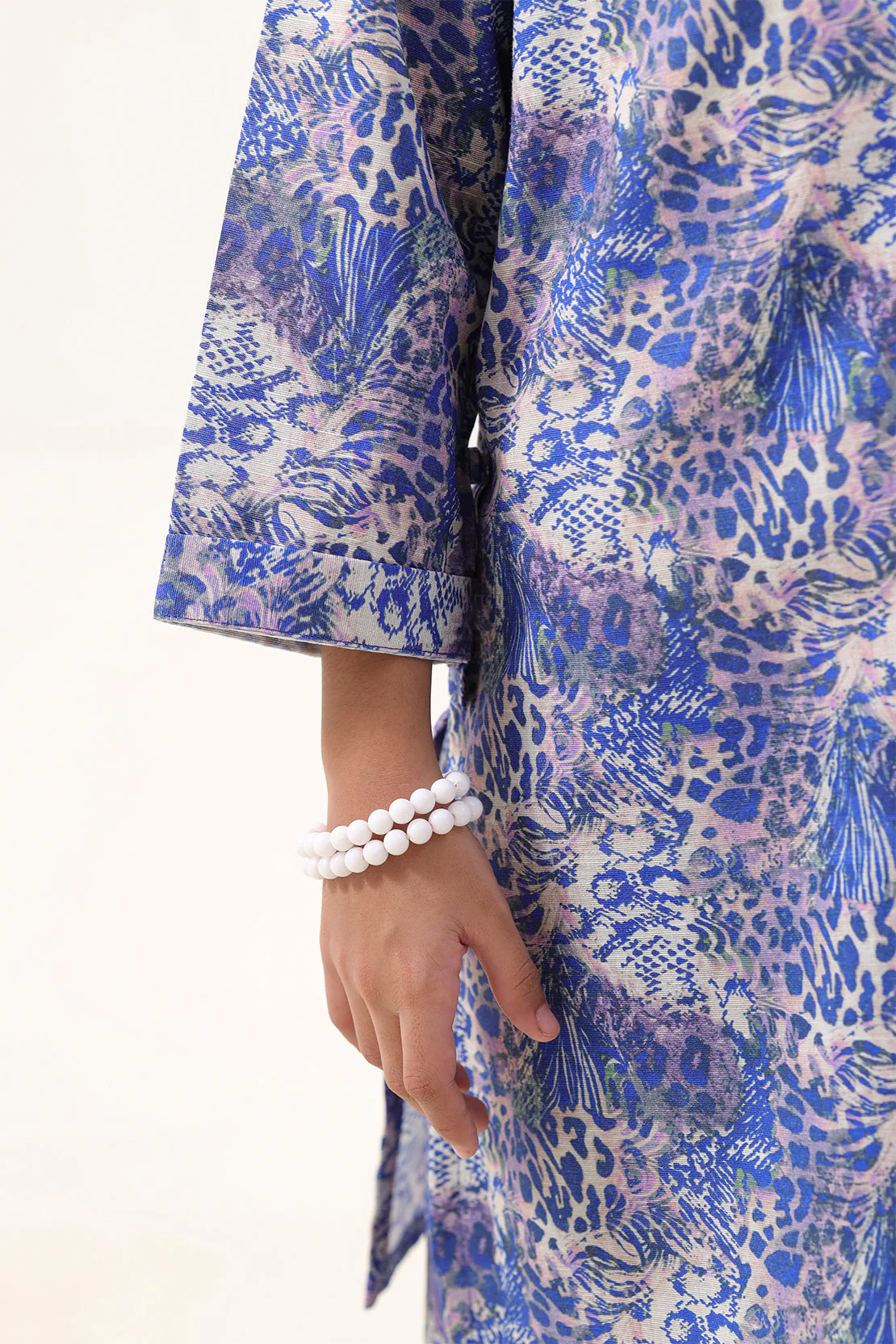 Printed Khaddar Stitched Shirt/Trouser For Kids - Image 5