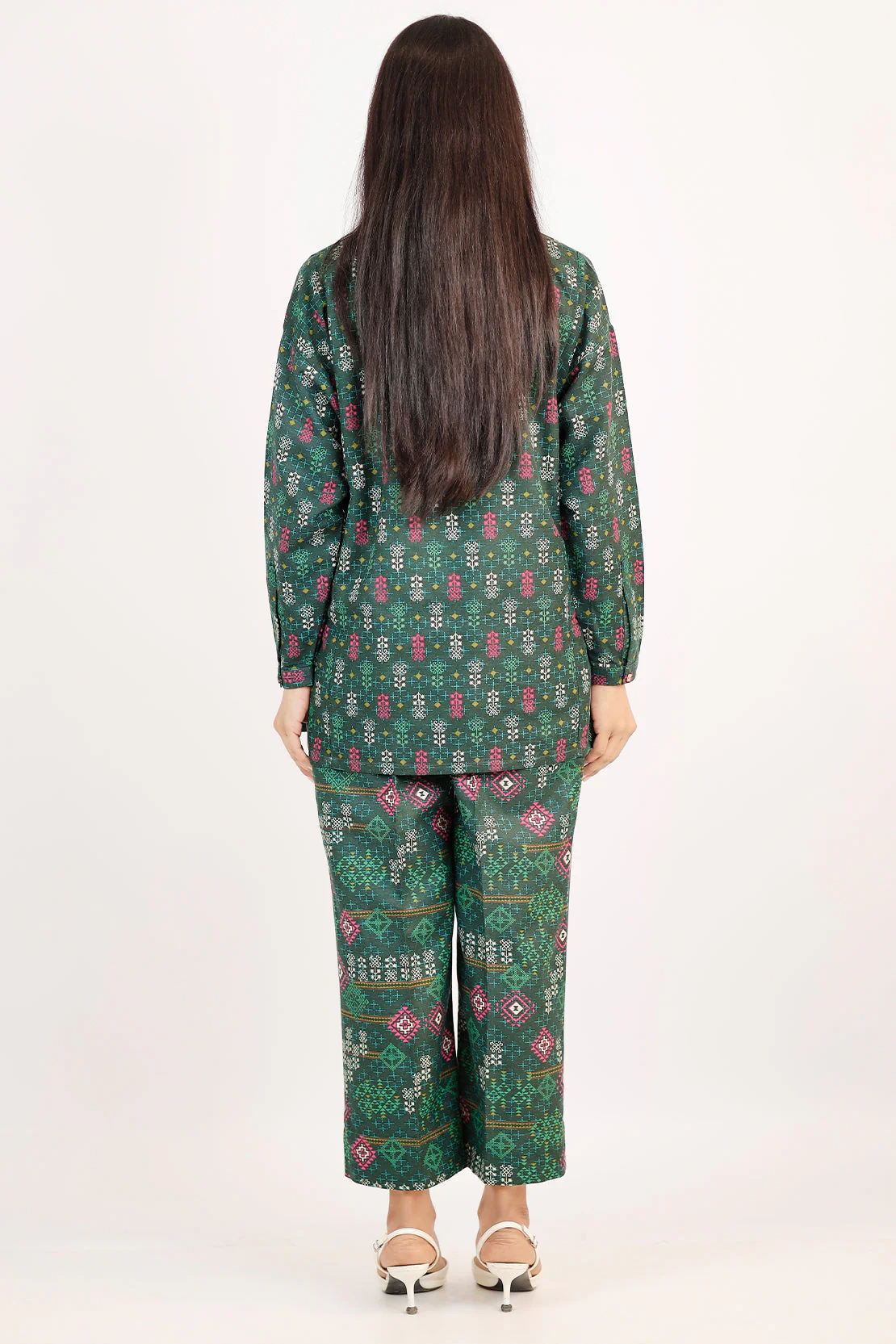 Printed Khaddar Stitched Shirt - Image 5