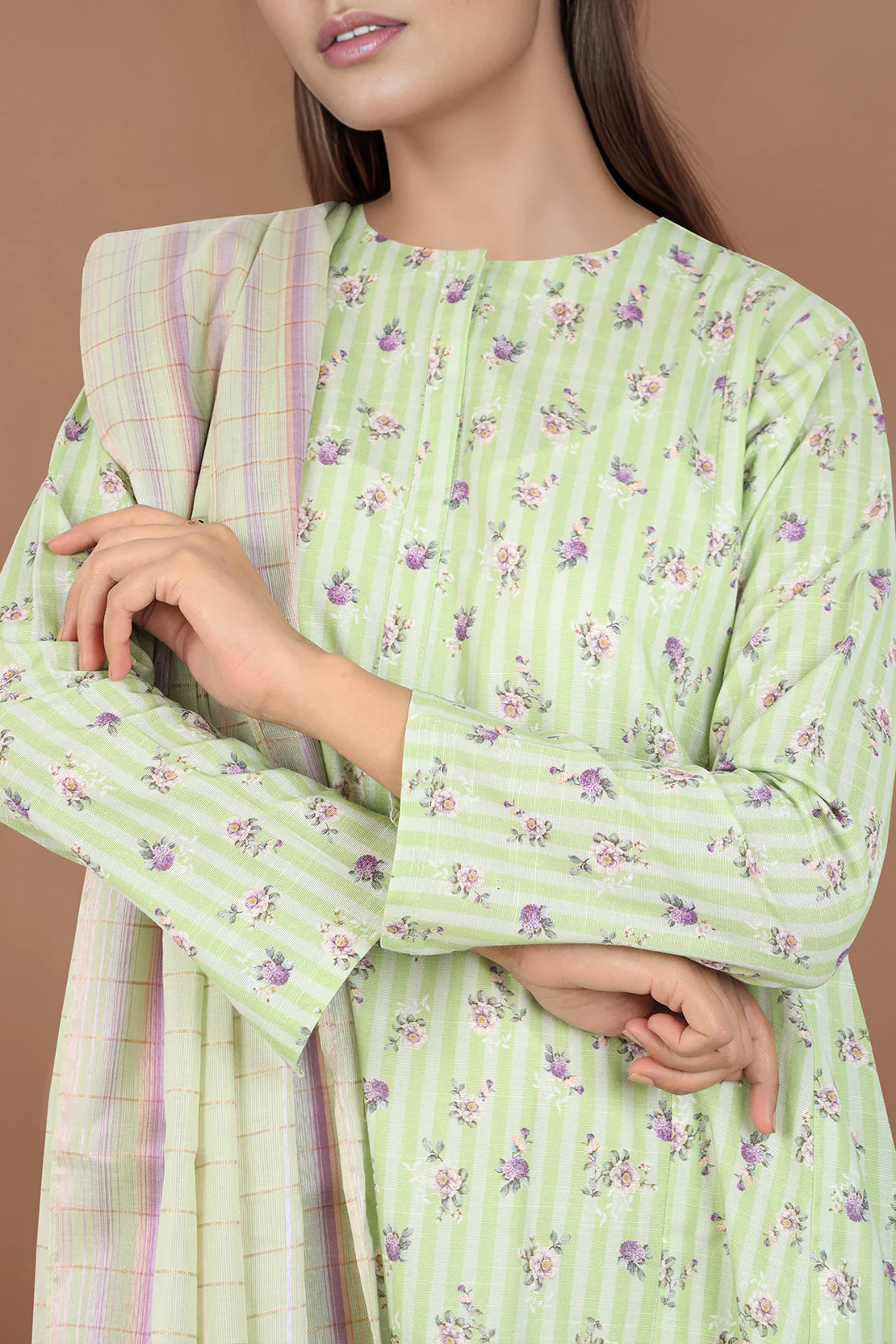 Printed Khaddar Stitched Shirt - Image 3