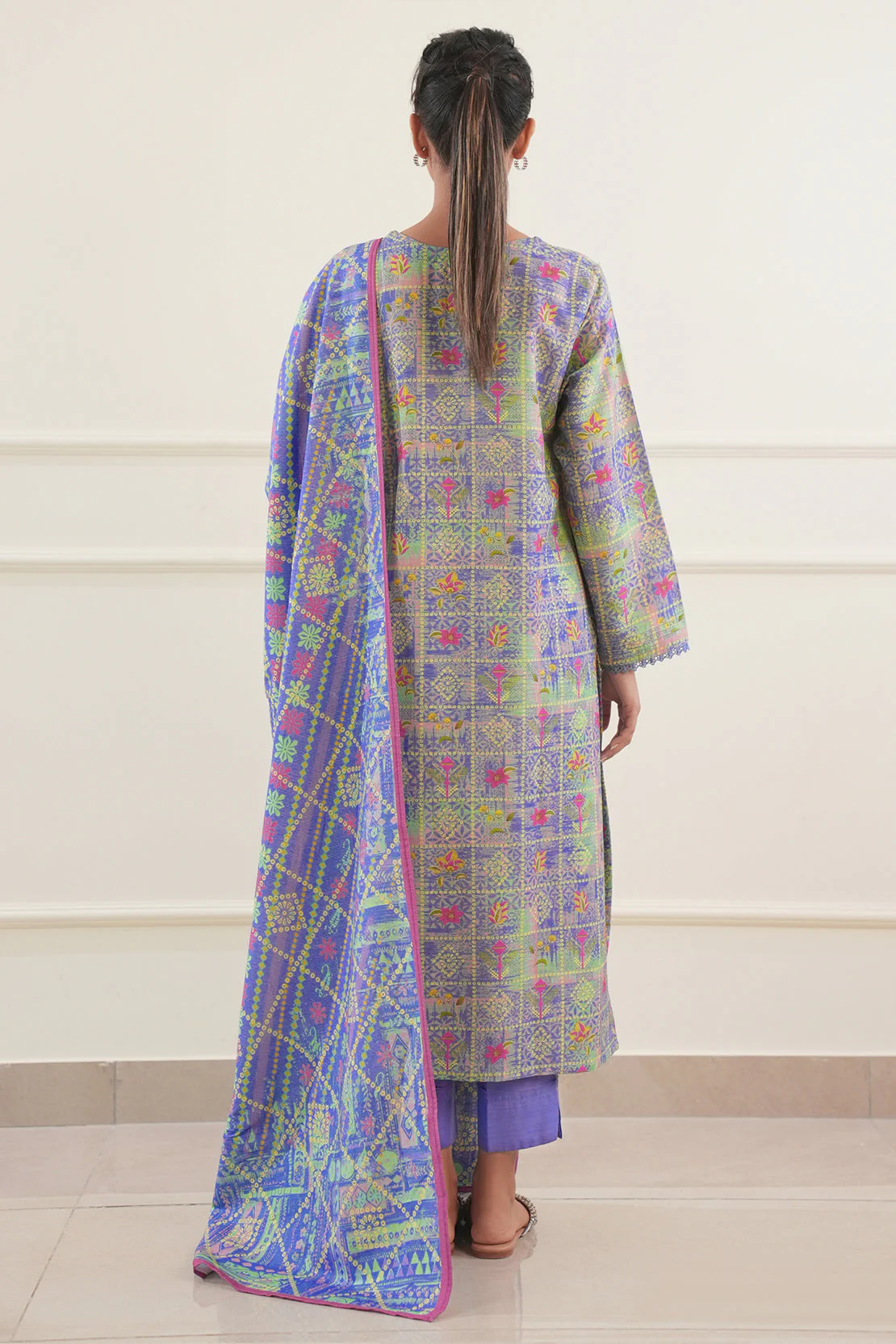 Printed Khaddar Stitched Shirt - Image 6