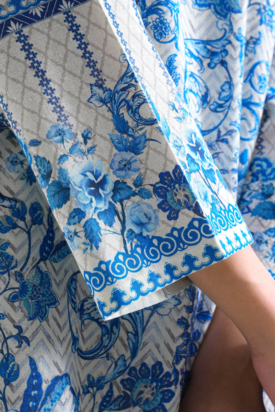 Printed Khaddar Stitched Shirt - Image 5