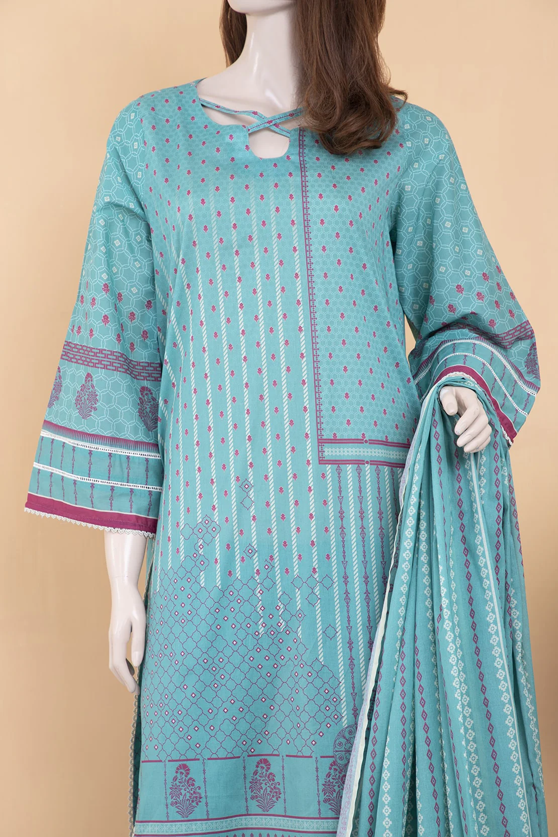 Unstitched Printed Lawn 2 Piece (Shirt/Dupatta) - Image 3