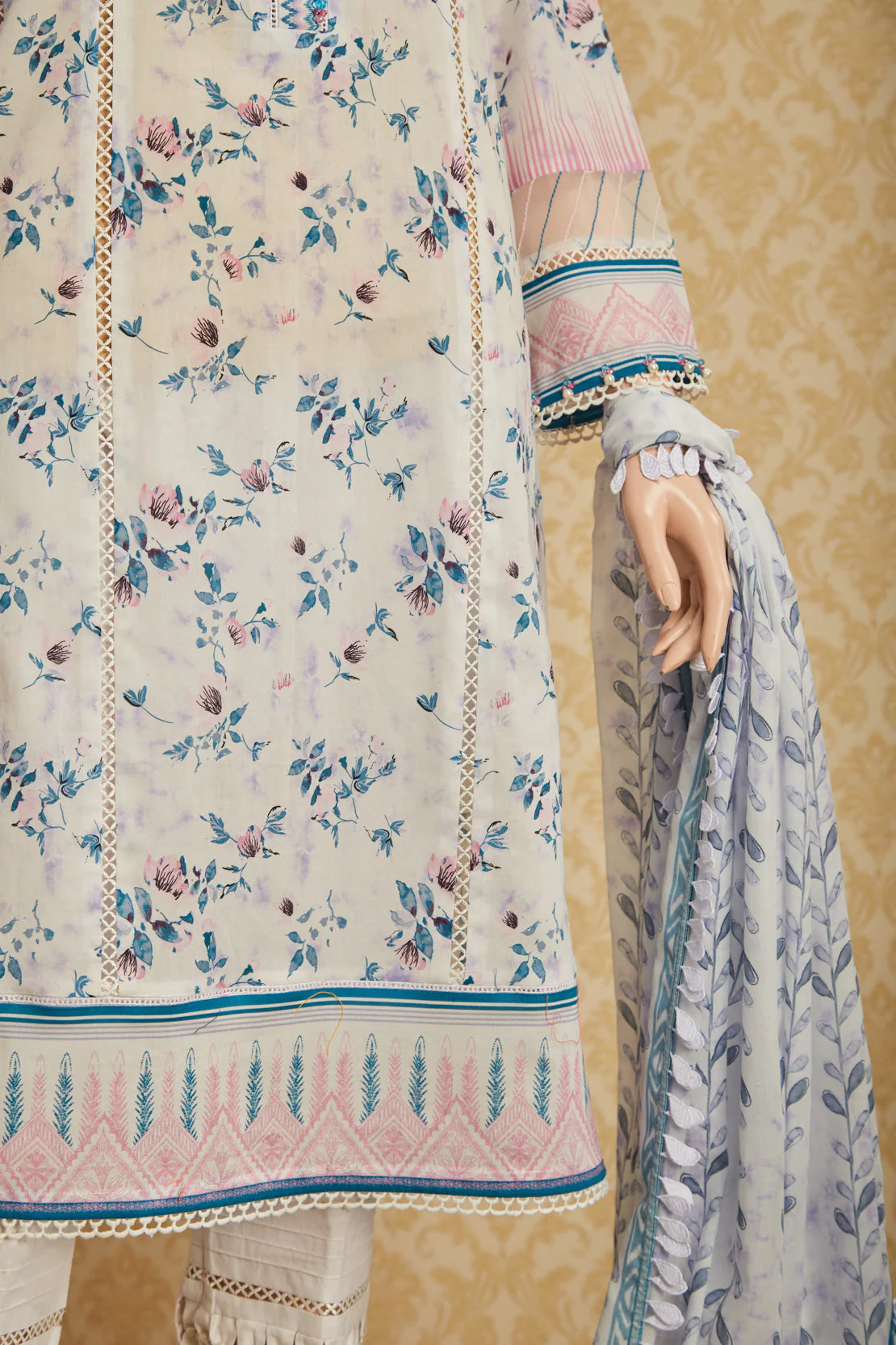 Unstitched Printed Lawn 3 Piece - Image 5