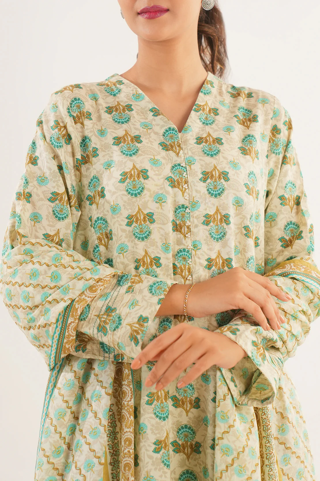 Printed Lawn Stitched 2 Piece (Shirt/Dupatta) - Image 5