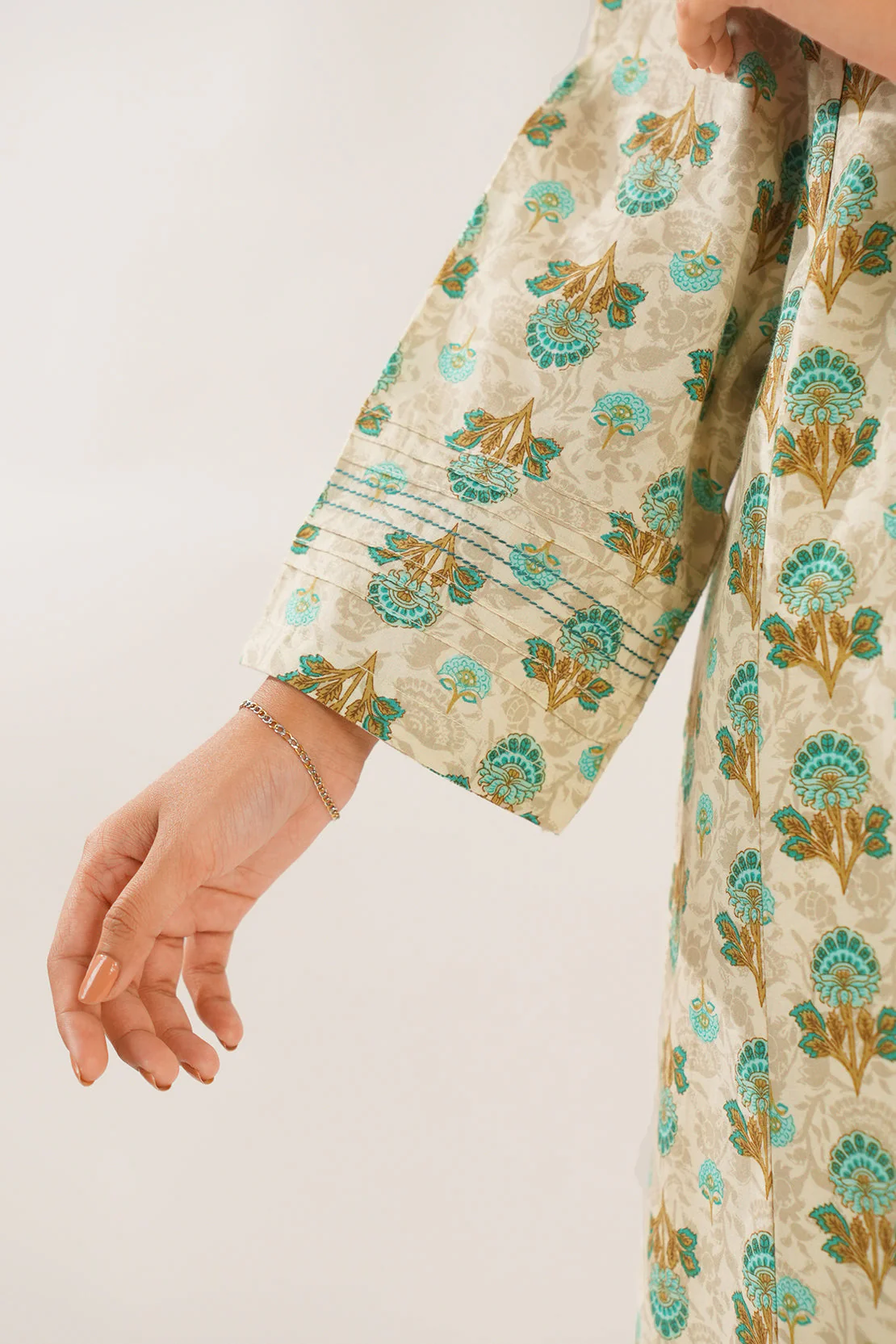Printed Lawn Stitched 2 Piece (Shirt/Dupatta) - Image 8