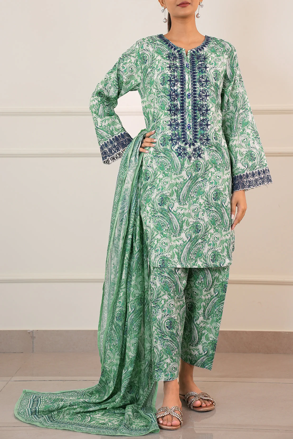 Printed Lawn Stitched 2 Piece (Shirt/Dupatta) - Image 4