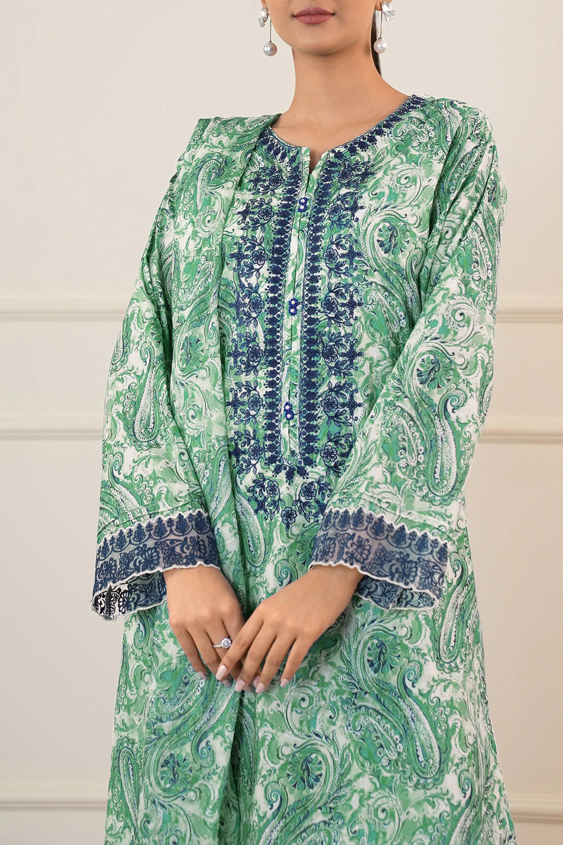 Printed Lawn Stitched 2 Piece (Shirt/Dupatta) - Image 5