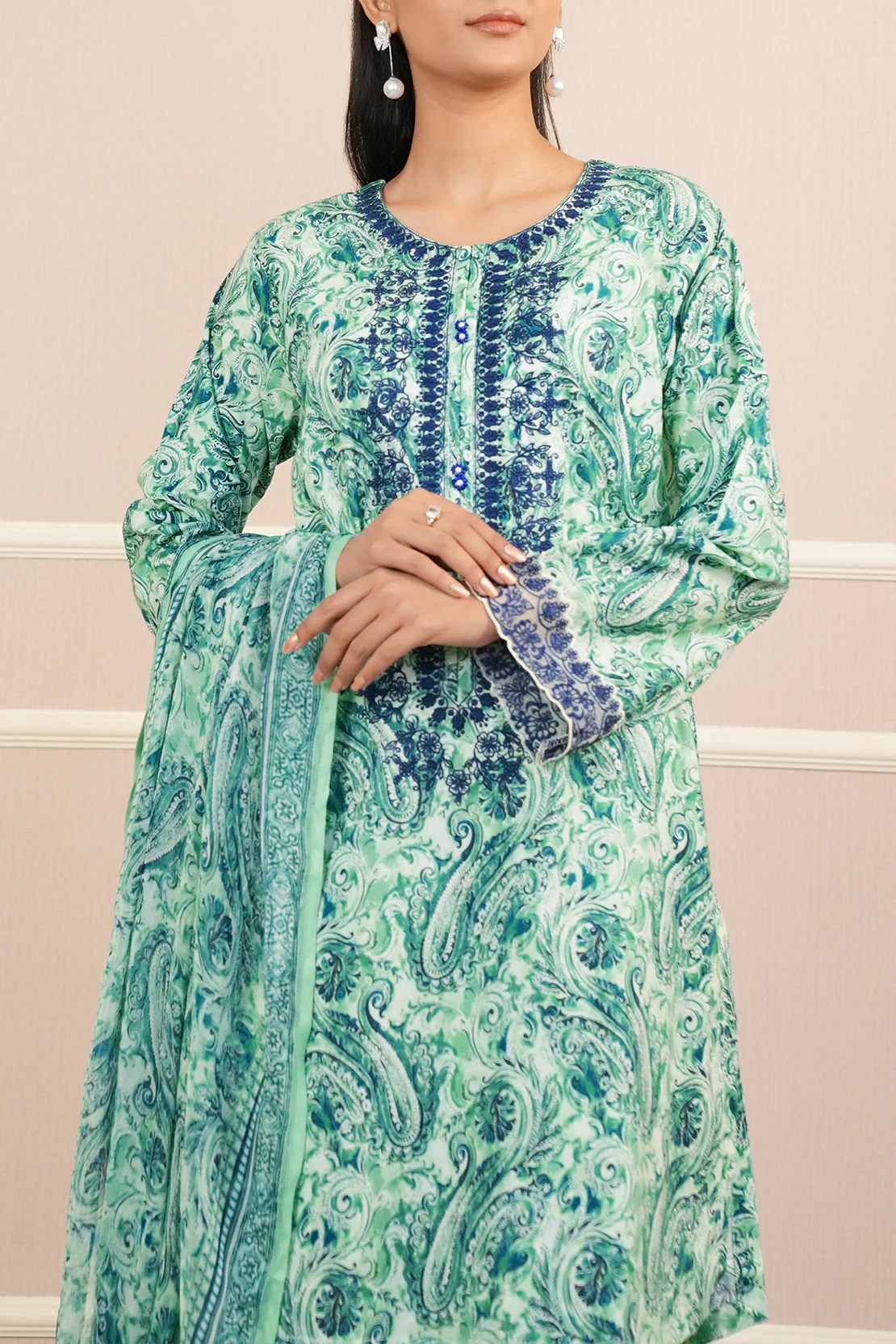 Printed Lawn Stitched 2 Piece (Shirt/Dupatta) - Image 4