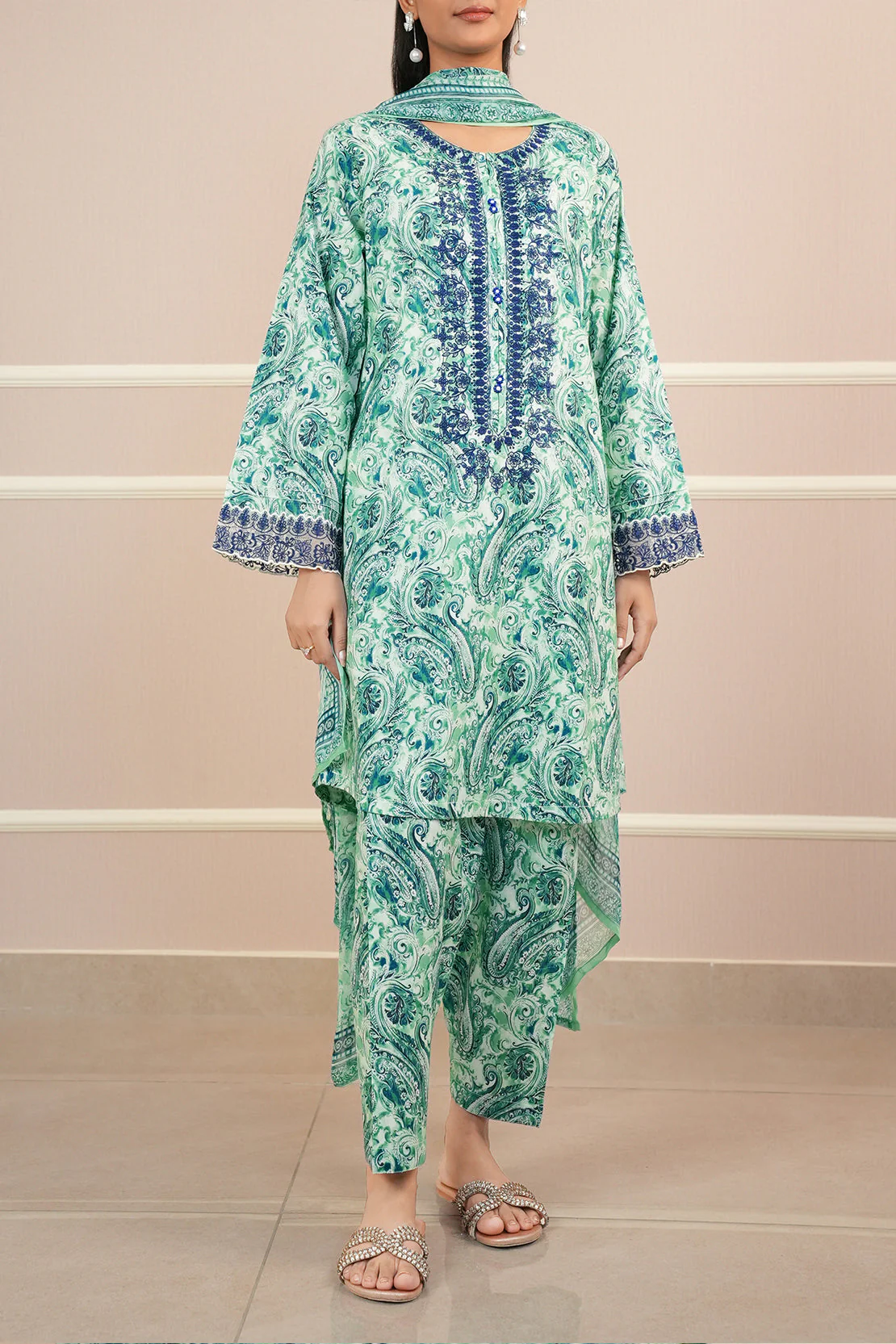 Printed Lawn Stitched 2 Piece (Shirt/Dupatta) - Image 5