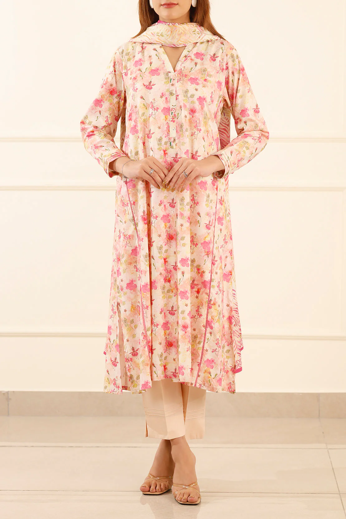 Printed Lawn Stitched 2 Piece (Shirt/Dupatta) - Image 4